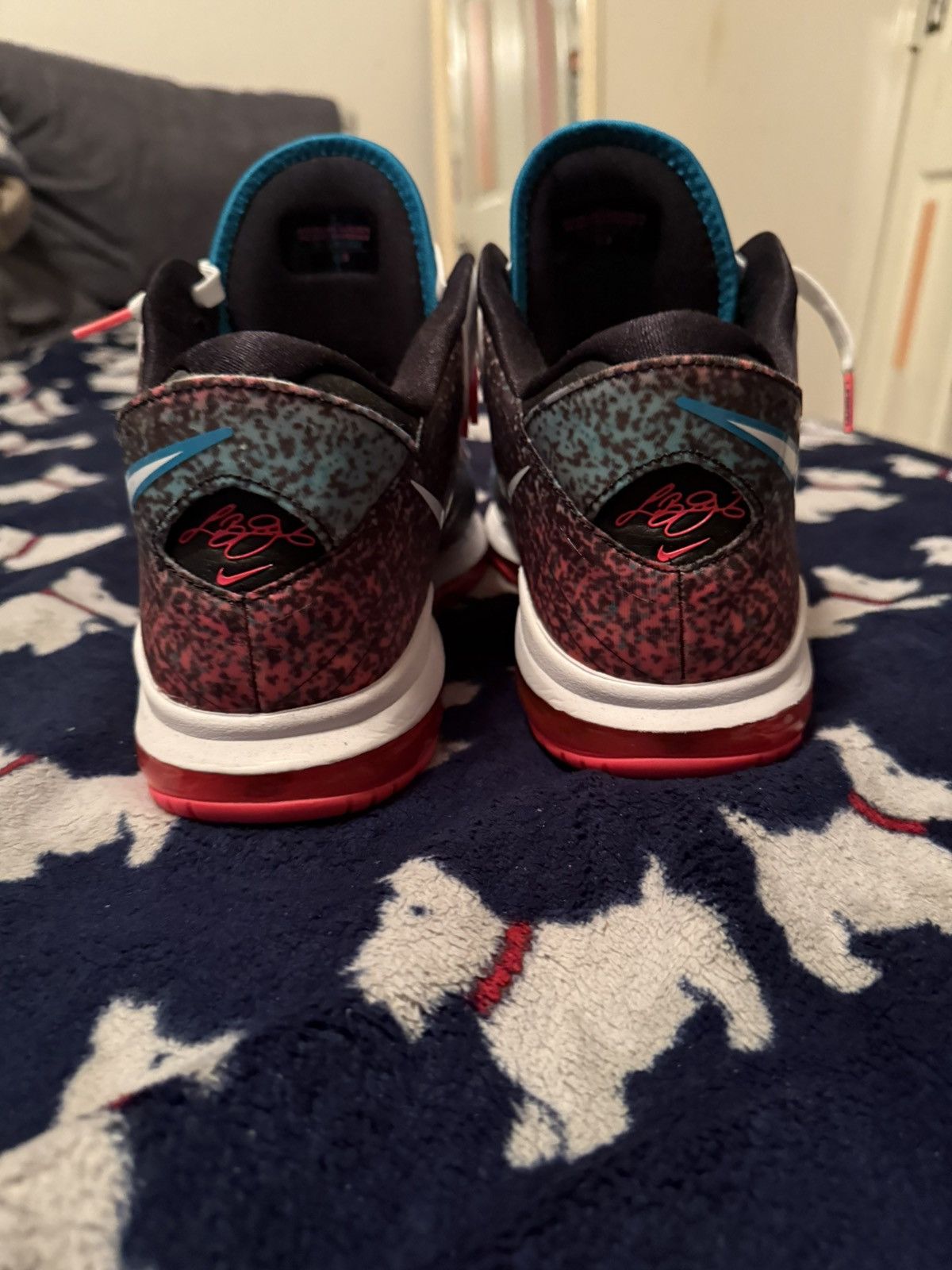 Nike Lebron 9 low Miami nights Size US 12 / EU 45 - 4 Thumbnail