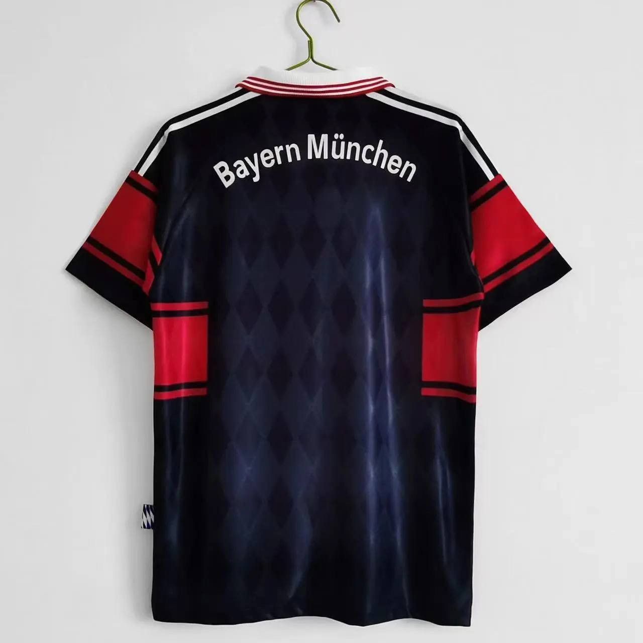 Vintage Bayern Munich 1997-99 Home Shirt Size US XL / EU 56 / 4 - 3 Thumbnail