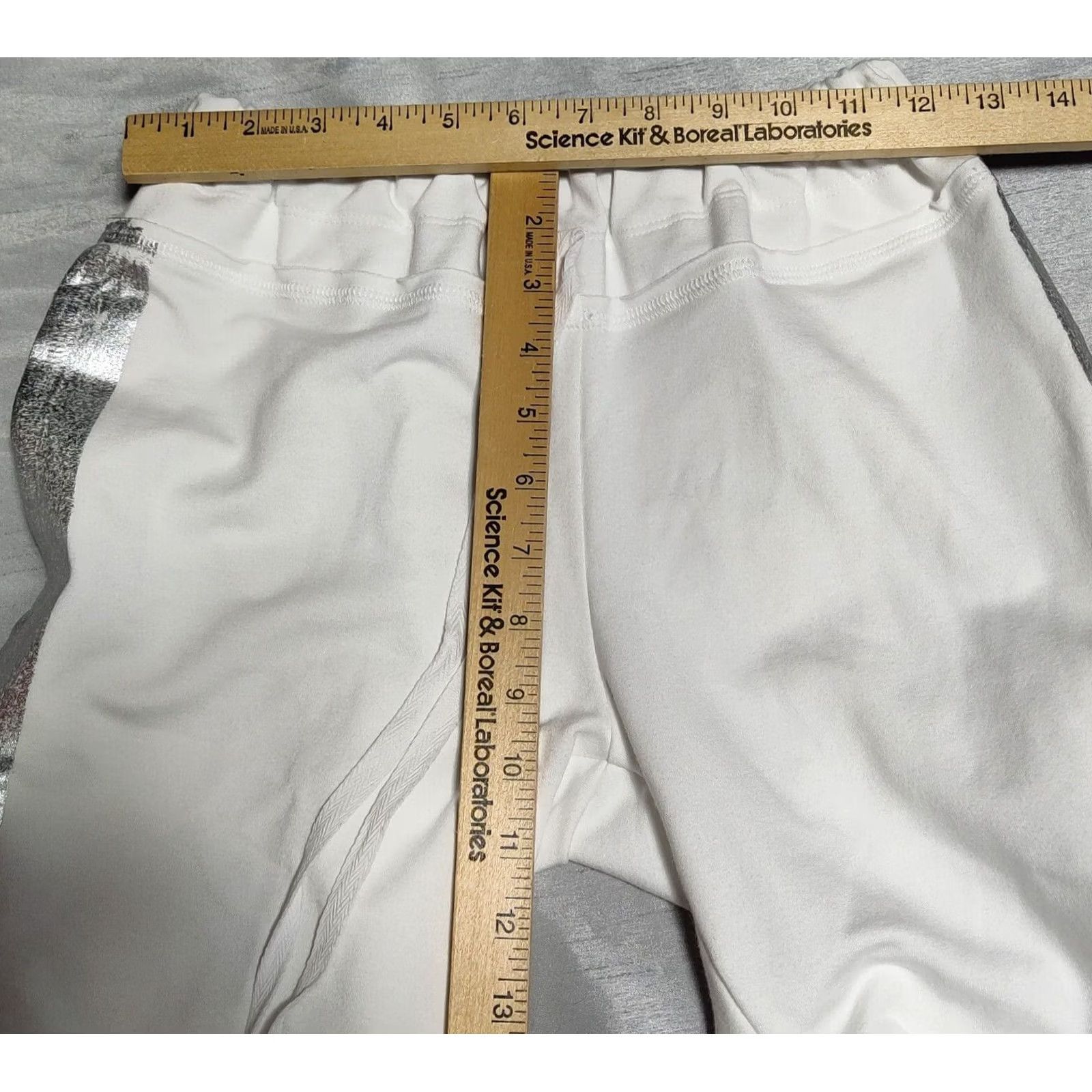 Vintage VINTAGE Hippie BeachBum Womens XS White + Silver Stripe Cropped Sweatpants MADE IN USA Size 26" / US 2 / IT 38 - 7 Thumbnail