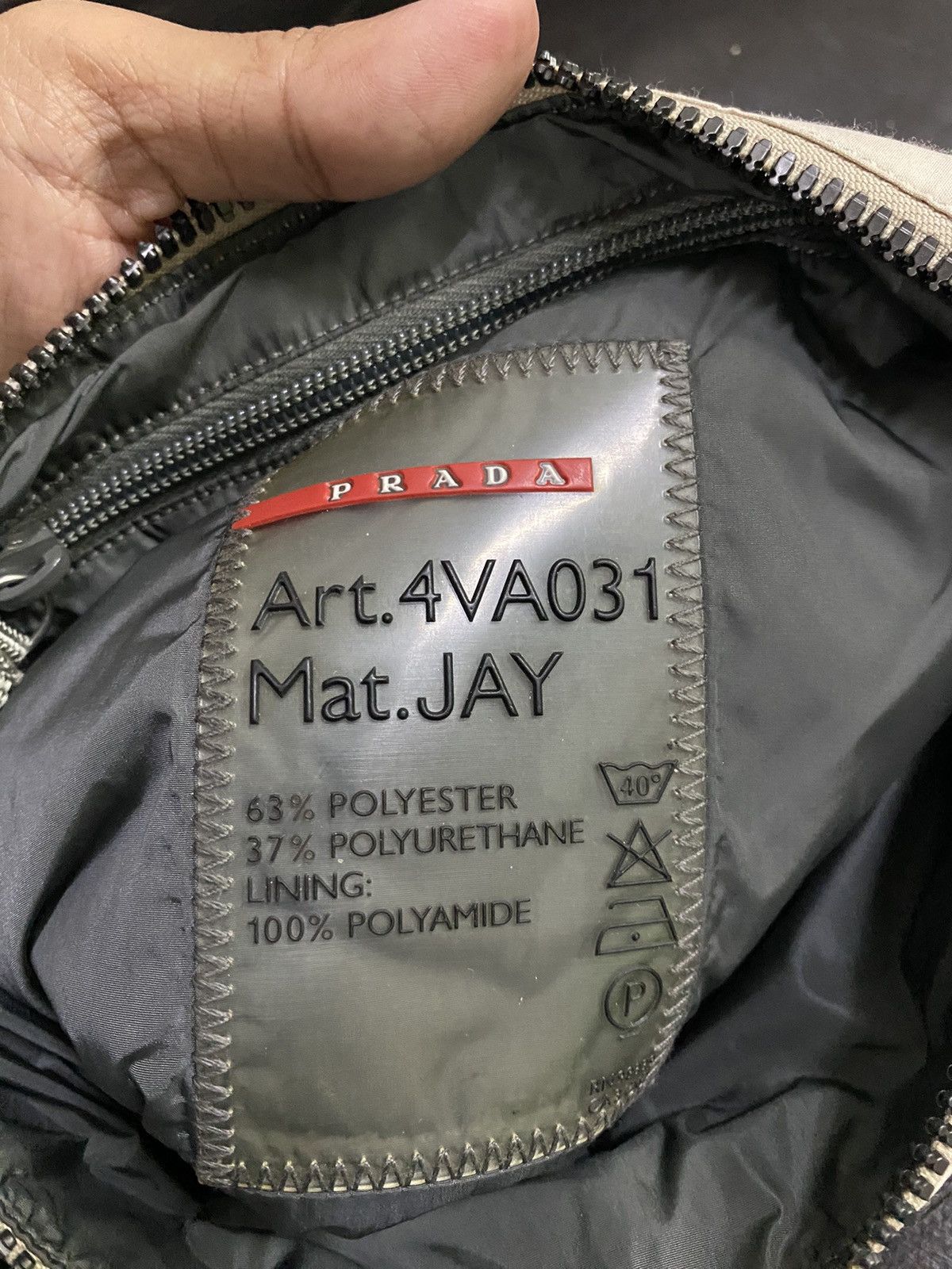 Prada Authentic Prada Sport Sling Crossbody Bag SMALL PINHOLE Size ONE SIZE - 13 Thumbnail
