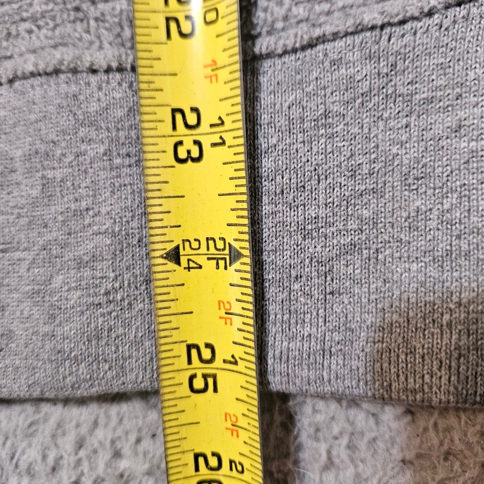 Disney VINTAGE Disney Happy To Be Grumpy Fleece Sweatshirt XL Gray Women Pullover, Disney Store, Regular Size, 25 Inch Chest, 25 Inch Length Size XL / US 12-14 / IT 48-50 - 5 Thumbnail