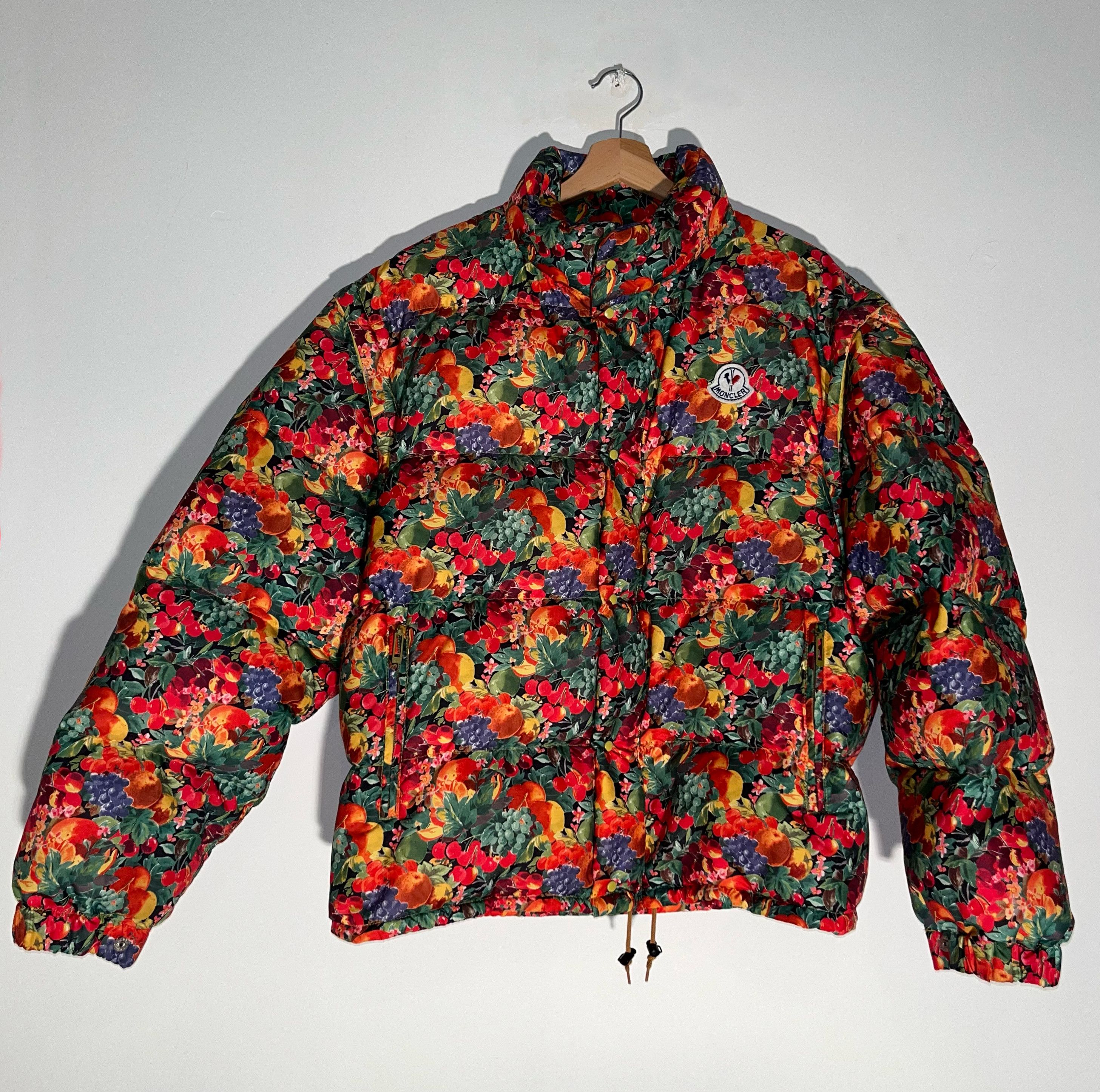Moncler Moncler floral puffer jacket Size US M / EU 48-50 / 2 - 1 Thumbnail