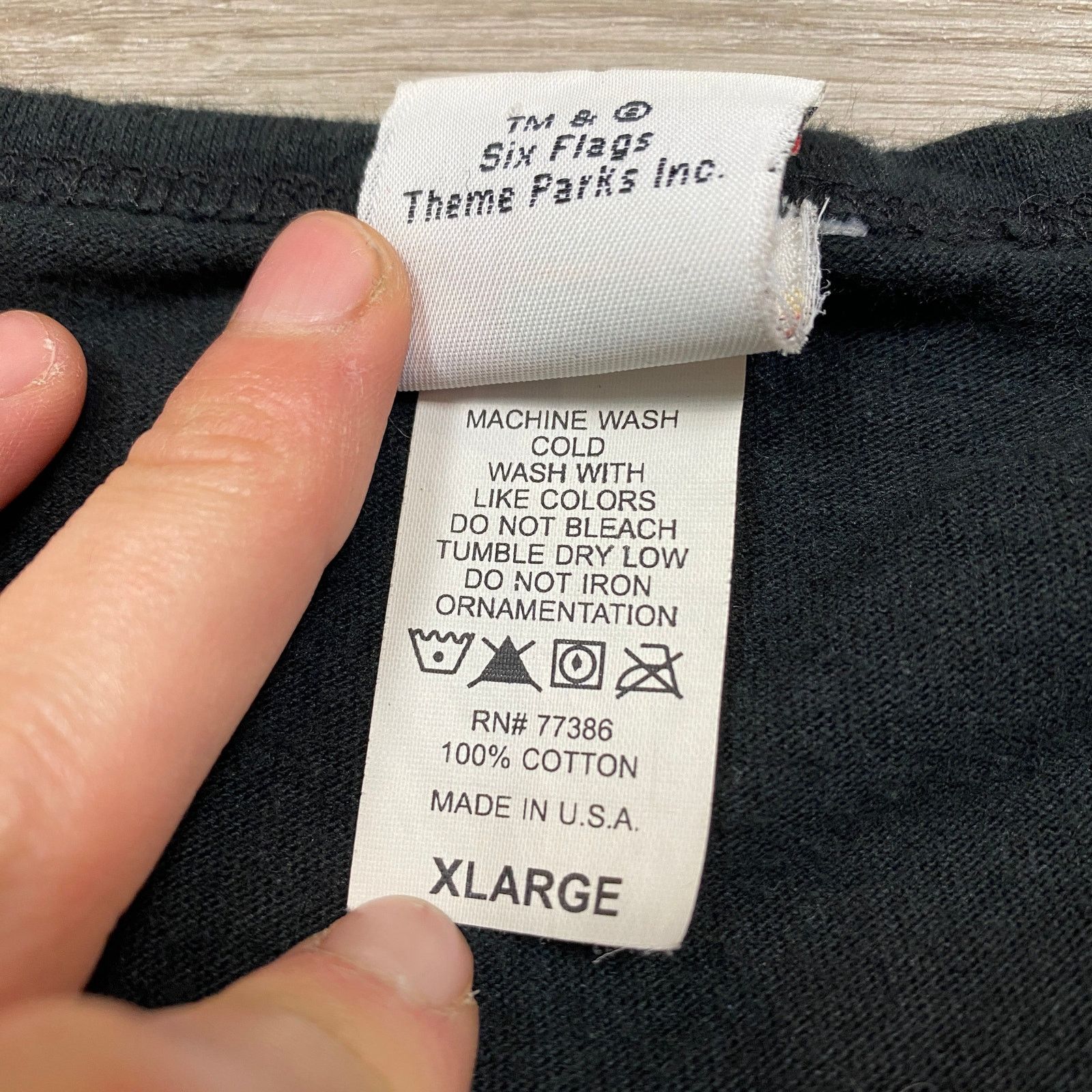 Vintage Vintage Six Flags Magic Mountain Tank Top Men's XL Retro Size US XL / EU 56 / 4 - 5 Thumbnail