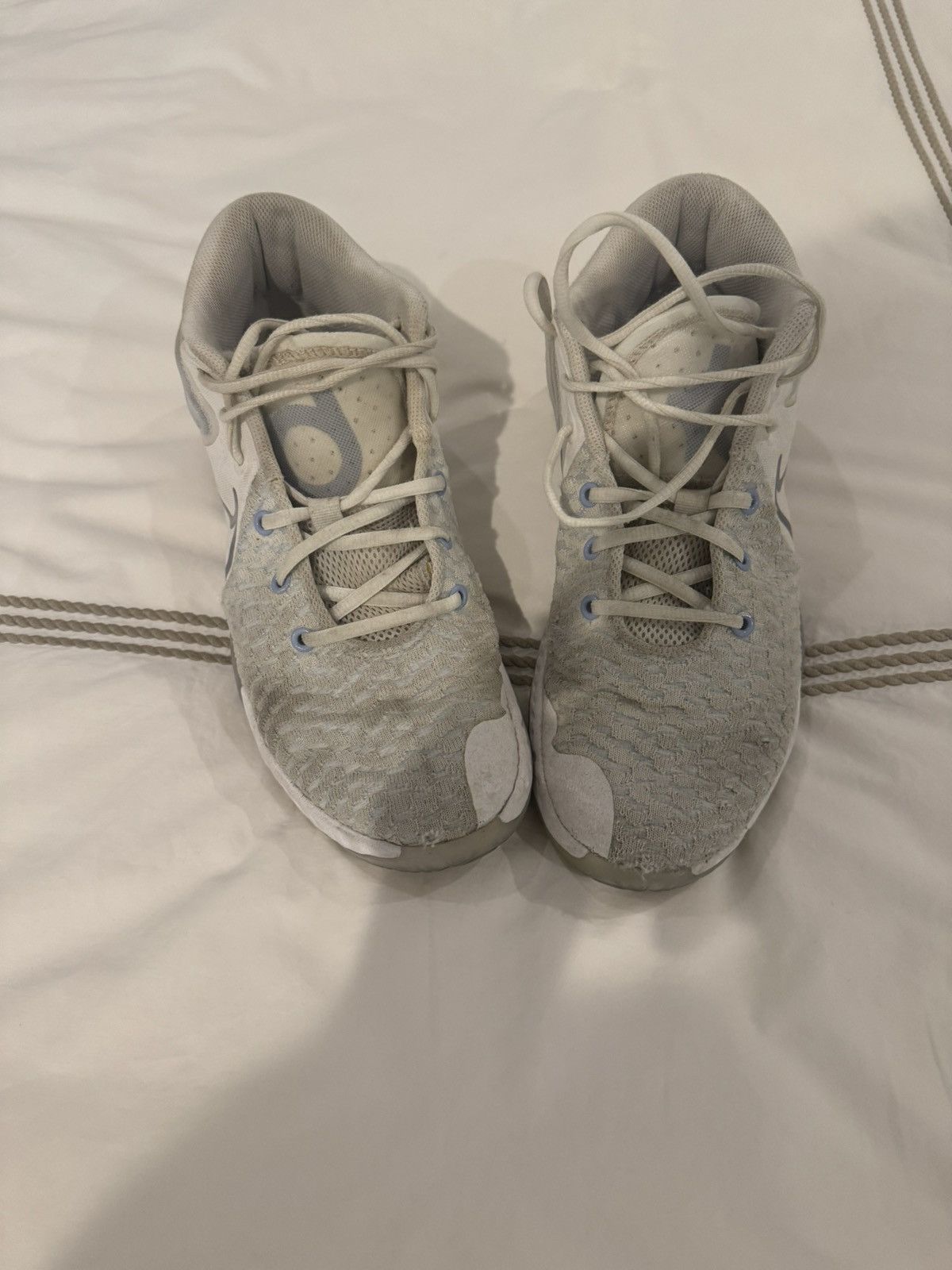 Nike NIKE KD Trey 5 size 10 Size US 10 / EU 43 - 1 Thumbnail
