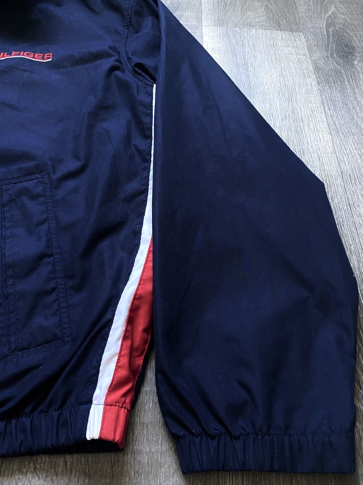 Tommy Hilfiger Tommy Hilfiger Vintage Navy Zip Jacket Embroidered Big Logo Size US XXL / EU 58 / 5 - 13 Thumbnail