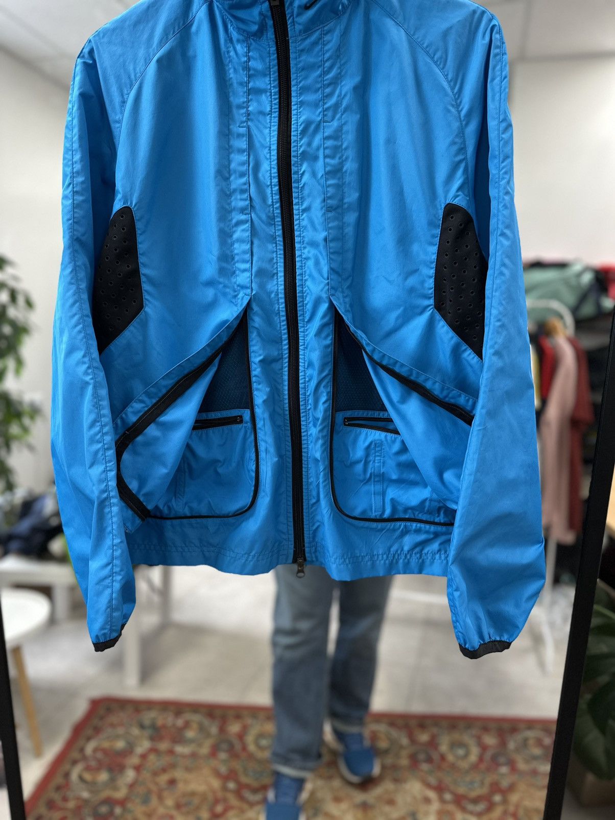 Nike × Vintage Nike Running Windbreaker Jacket Blue – Reflective m size Size US M / EU 48-50 / 2 - 3 Thumbnail