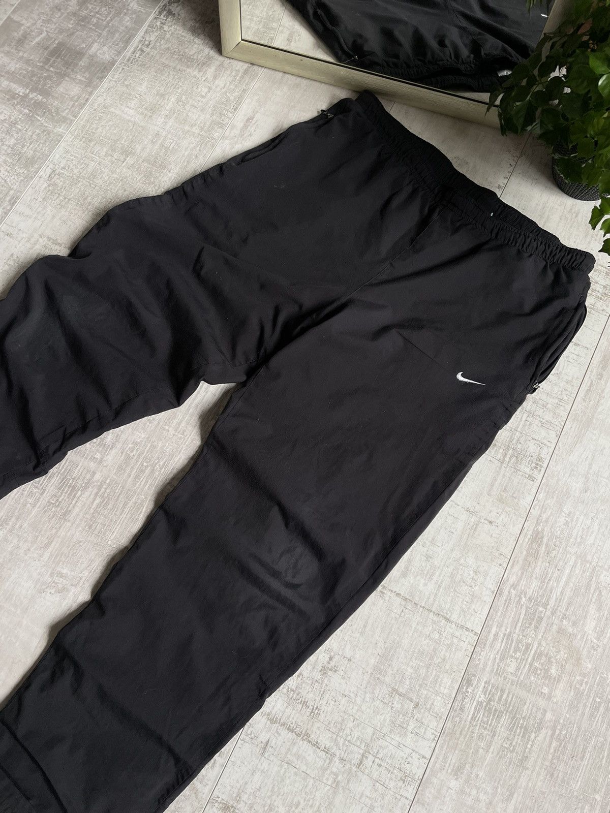 Nike × Vintage Vintage Nike 90’s Track Pants Baggy Y2K Nylon Swoosh Drill Size US 30 / EU 46 - 3 Thumbnail