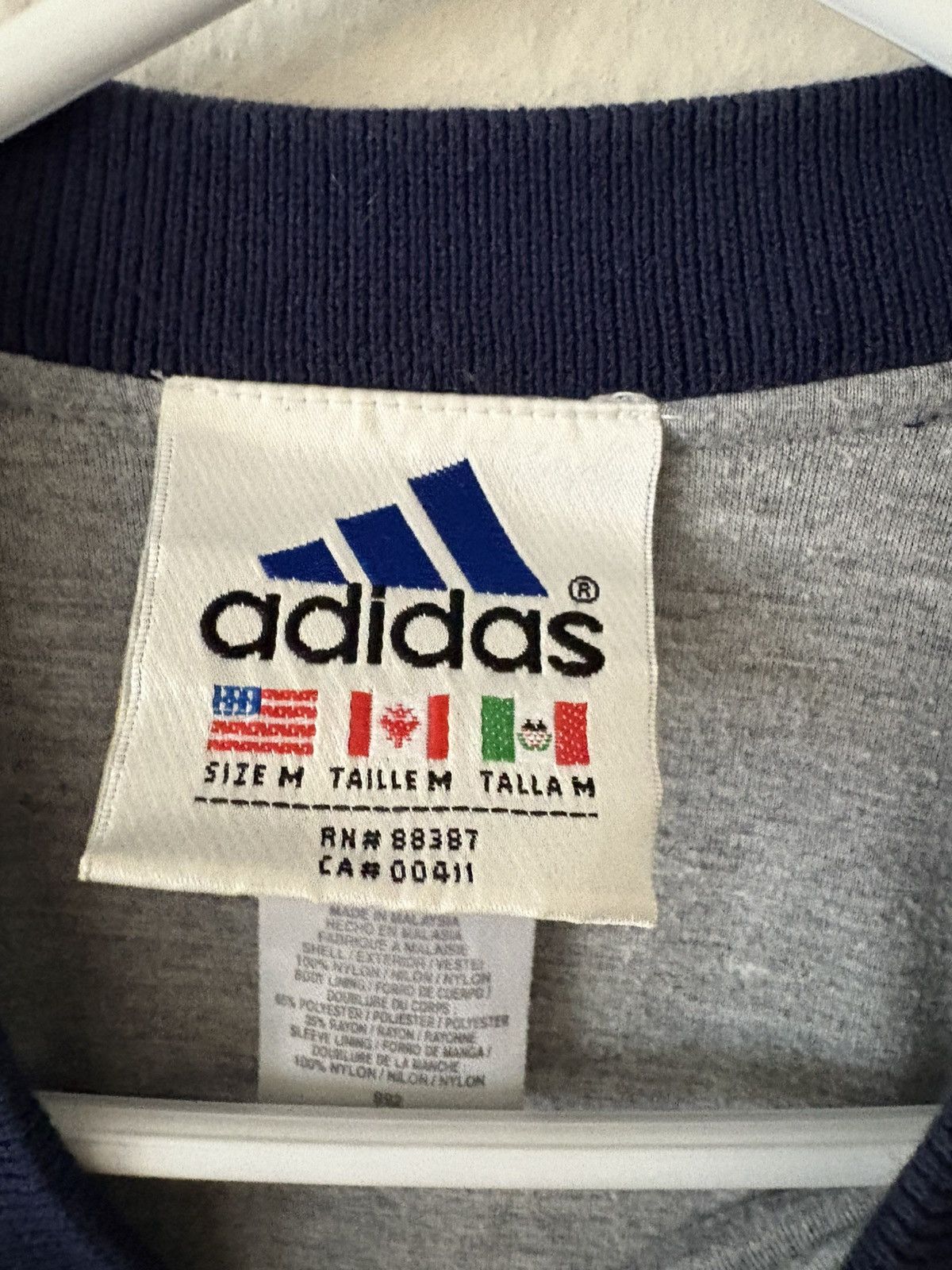 Adidas Vintage Adidas Nylon Pullover Jacket Size US M / EU 48-50 / 2 - 4 Thumbnail
