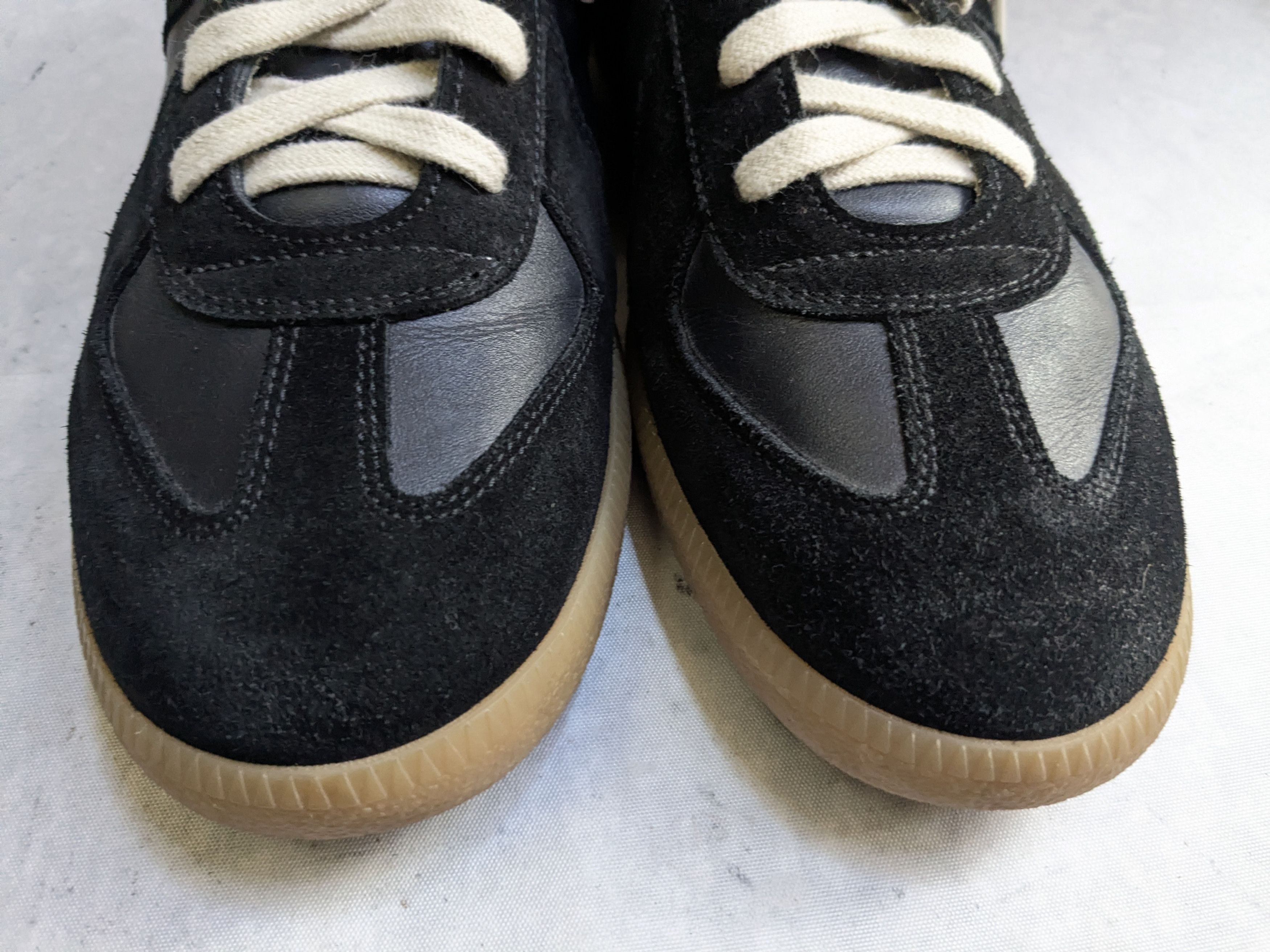 Maison Margiela Maison Margiela Replica GAT Black Navy Blue 11 44 Gum Size US 11 / EU 44 - 3 Thumbnail