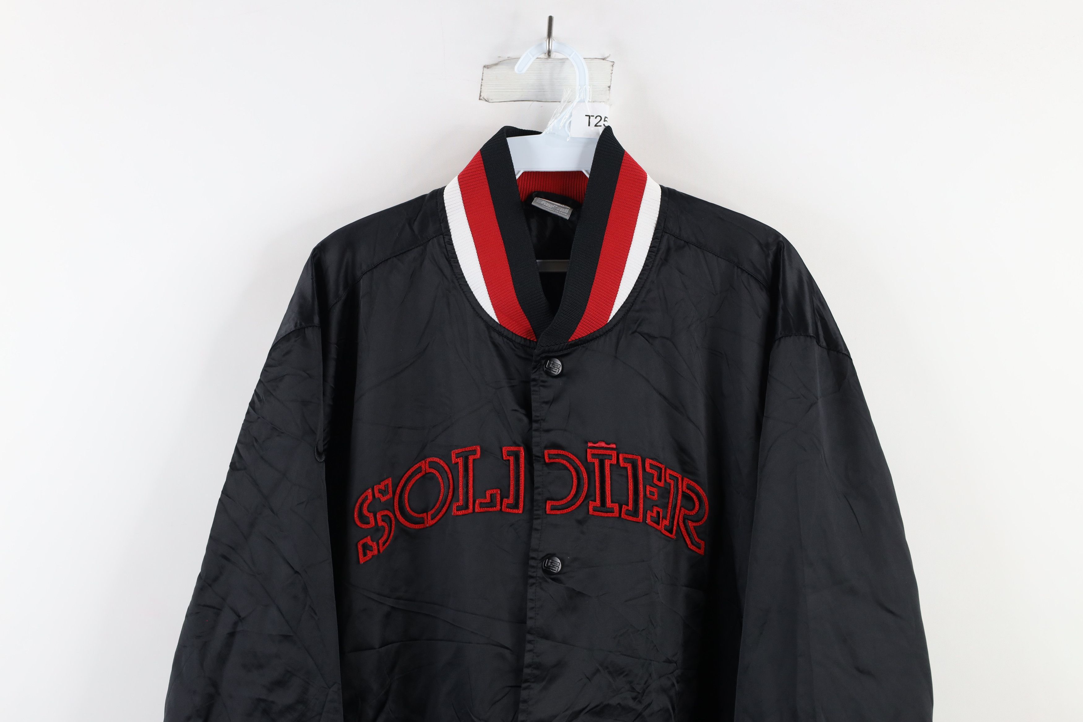 Nike Vintage Nike Lebron Out Soldier Satin Bomber Jacket Black Size US XL / EU 56 / 4 - 2 Thumbnail