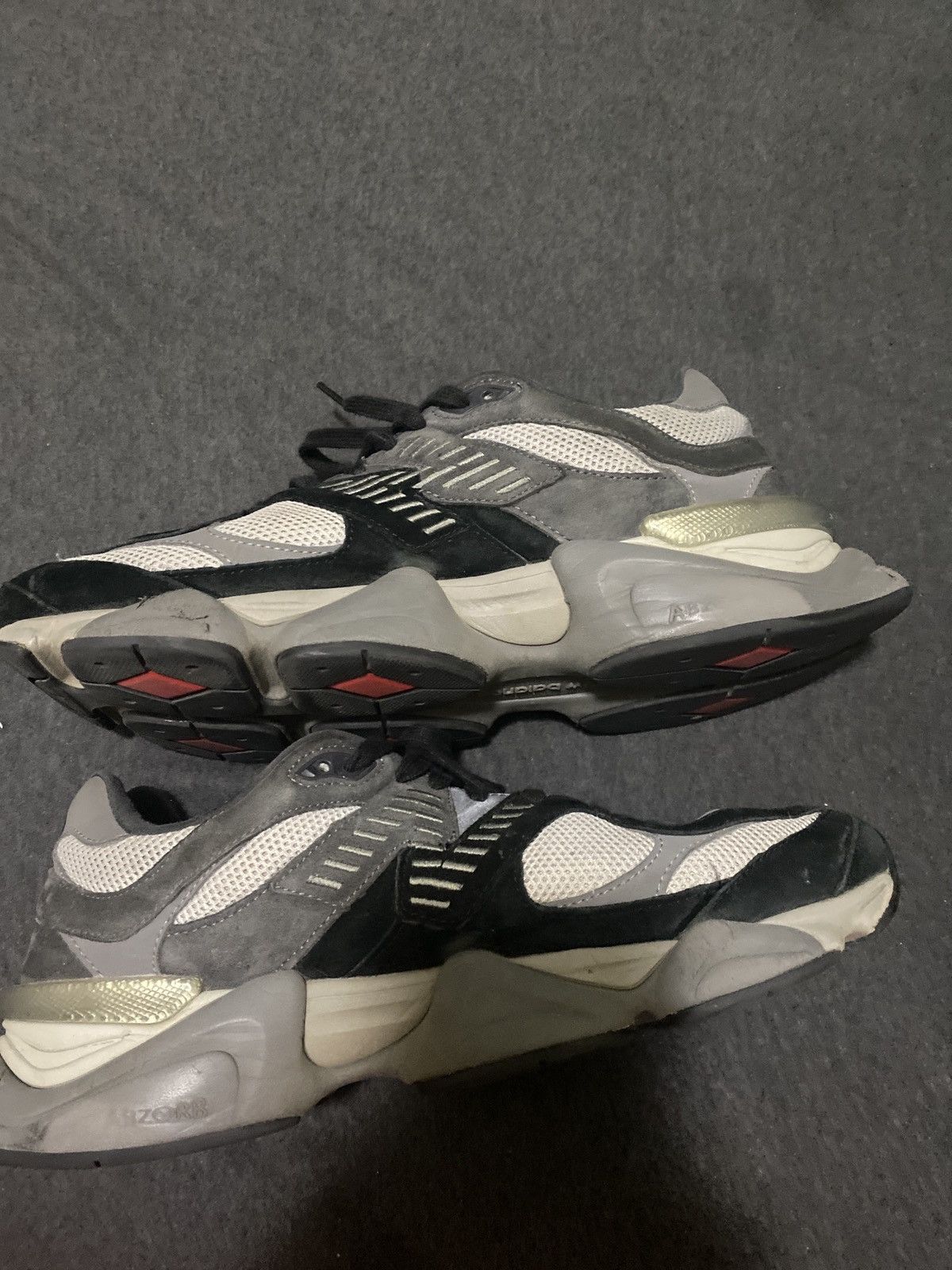 New Balance Black and grey new balance 9060 Size US 12 / EU 45 - 6 Thumbnail