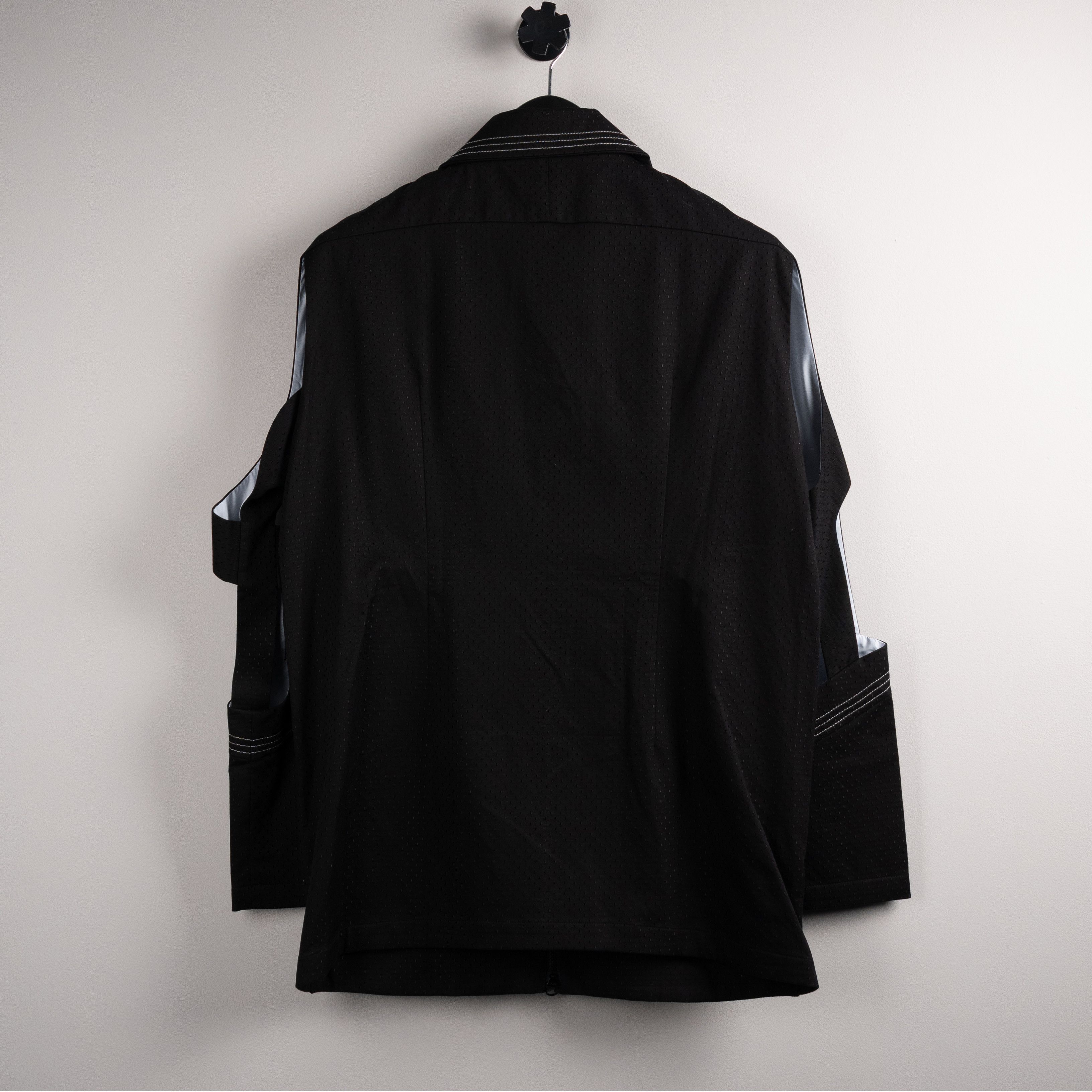 Kiko Kostadinov Kiko Kostadinov SS21 'Hydra' Cut Out Shell Jacket Black Size US S / EU 44-46 / 1 - 3 Thumbnail