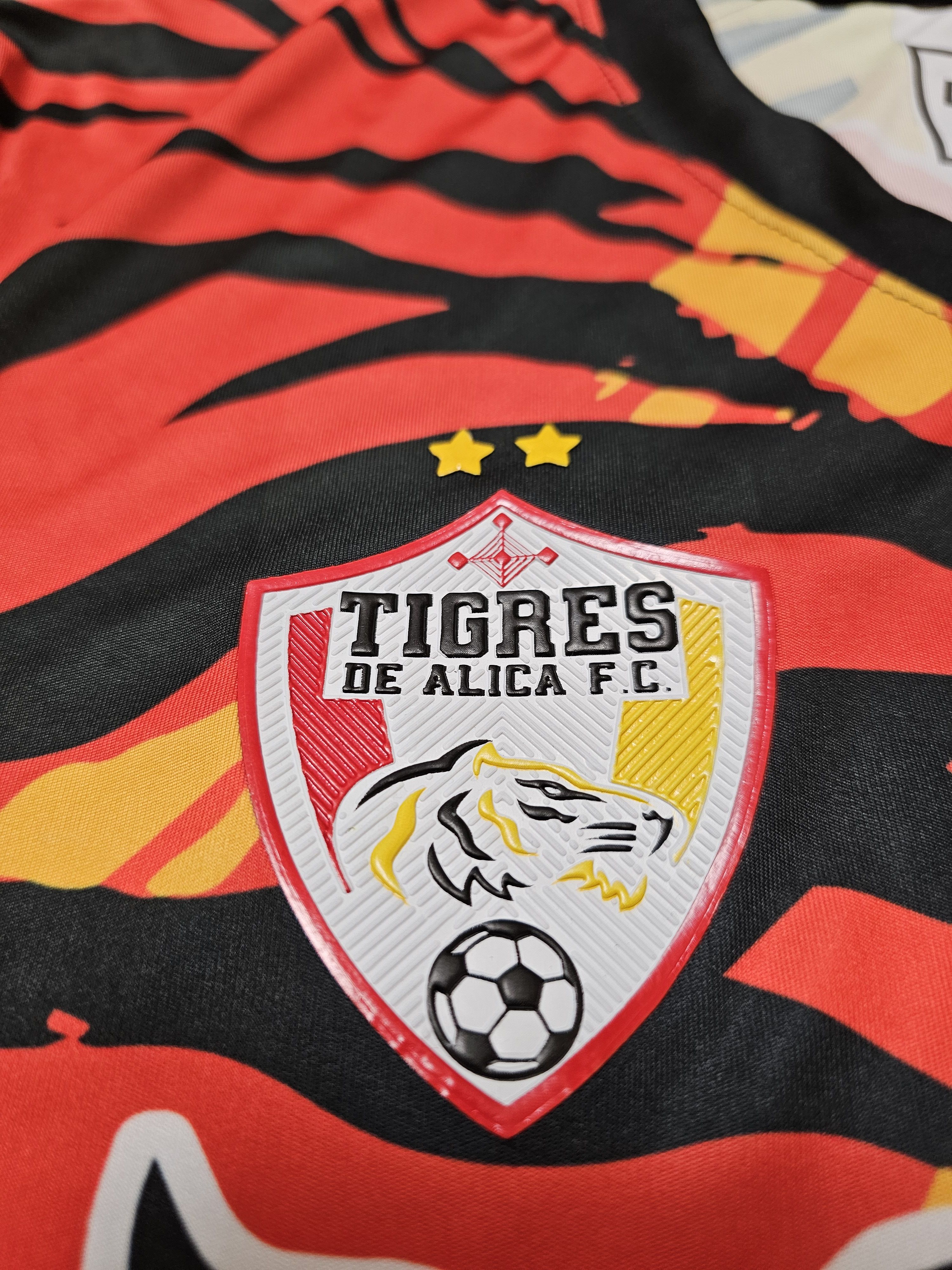 All Sport TIGERS DE ALICA 2023 FOOTBALL SHIRT MEXICO SOCCER JERSEY Size US L / EU 52-54 / 3 - 4 Thumbnail