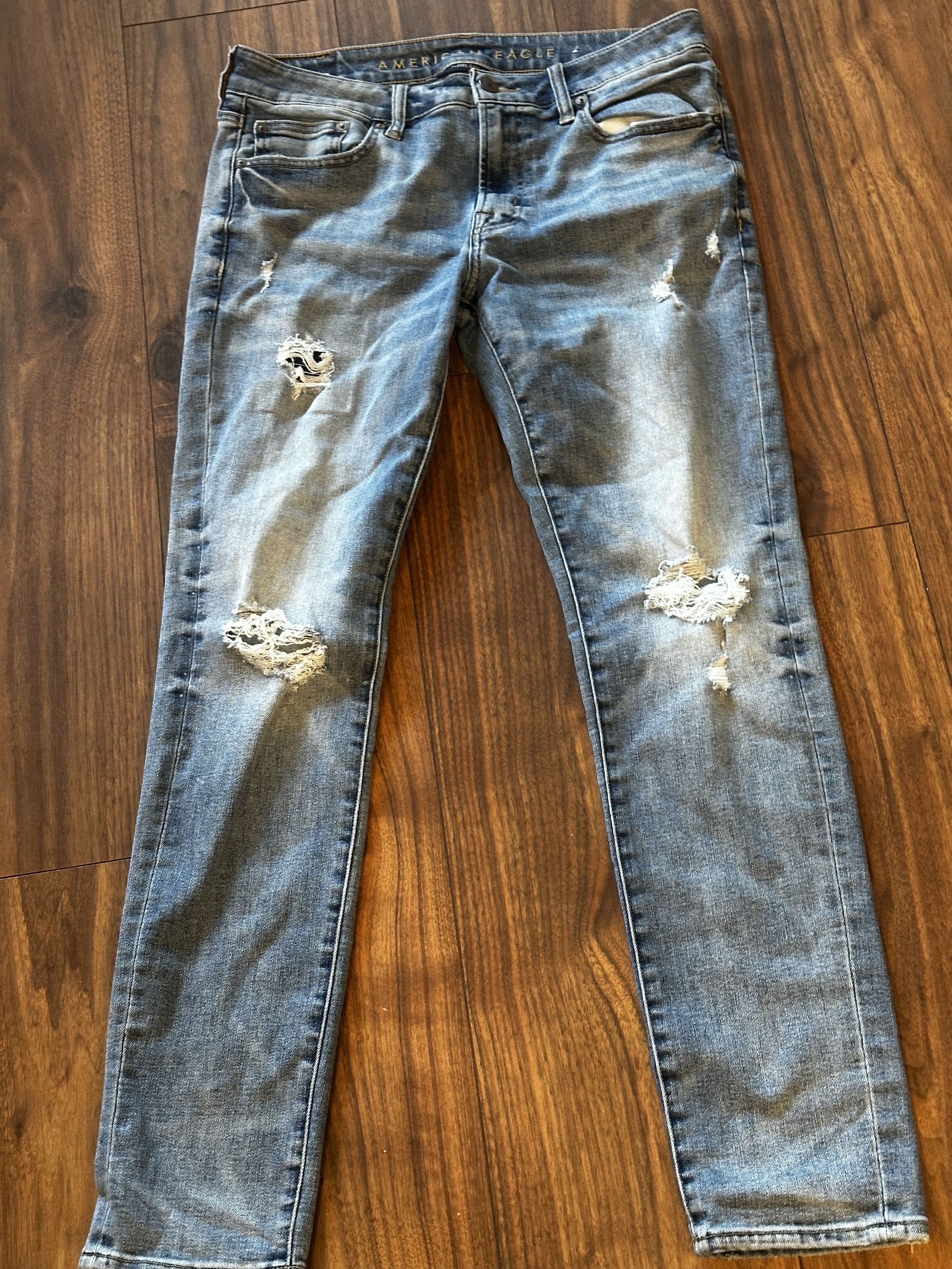 American Eagle Outfitters American Eagle Distressed Blue Jeans Size US 33 - 6 Thumbnail