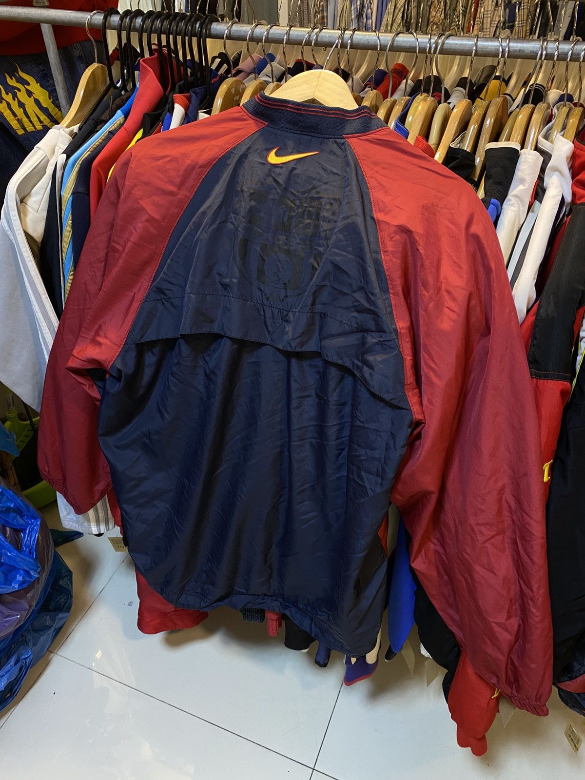 Nike Vintage Y2K FC Barcelona Tracksuit Size US M / EU 48-50 / 2 - 3 Thumbnail