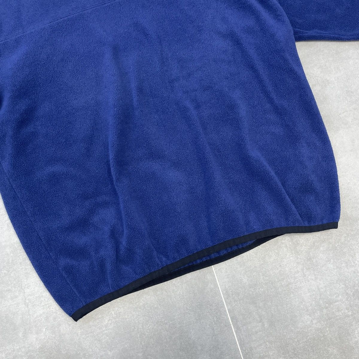 Adidas × Vintage Vintage Adidas Fleece Sweatshirt Size L Size US L / EU 52-54 / 3 - 5 Thumbnail