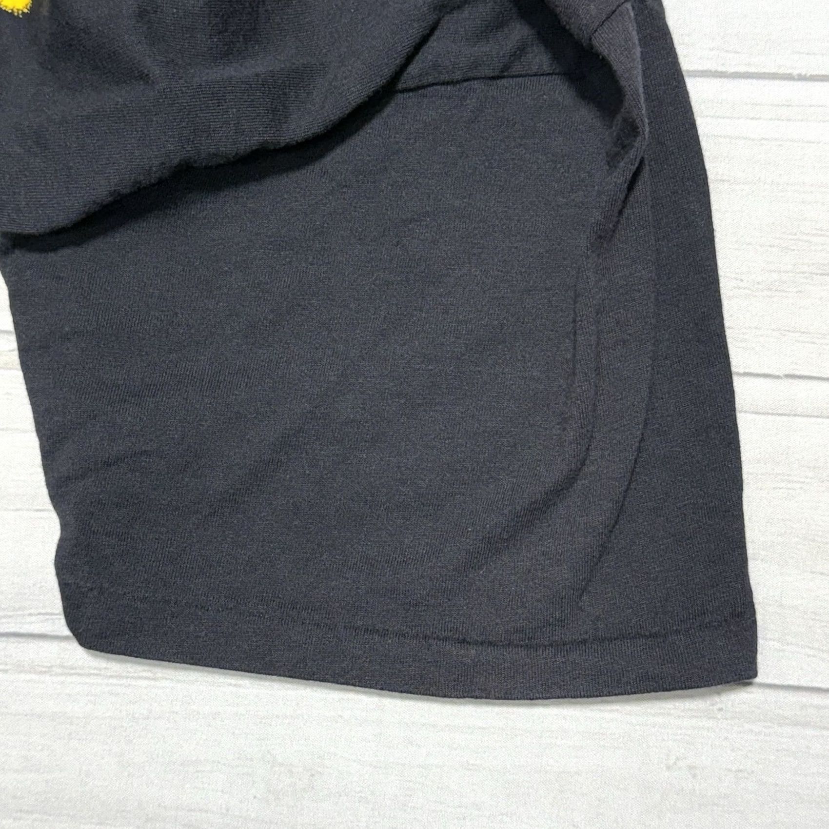 Tultex VINTAGE Smith & Wesson T-Shirt XL Black Crew Neck Short Sleeve Logo Single Stitch Men 1990s 80s 90s Retro Punk Grunge Rock Firearms Guns Size US XL / EU 56 / 4 - 4 Thumbnail