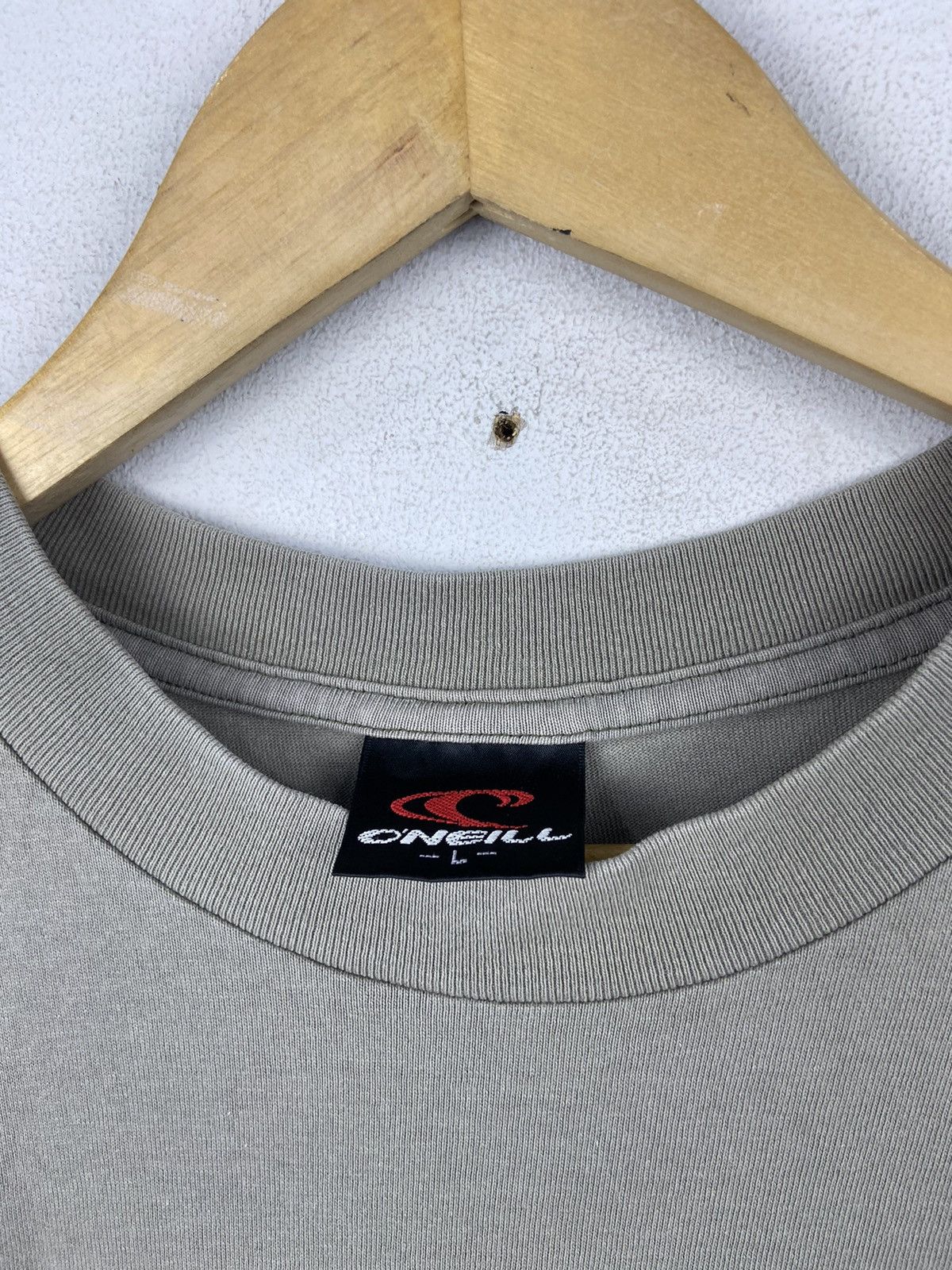 O'Neill × Vintage ❤️‍🔥SEND OFFER ❤️‍🔥 ONEILL SURF TEE Size US L / EU 52-54 / 3 - 9 Thumbnail