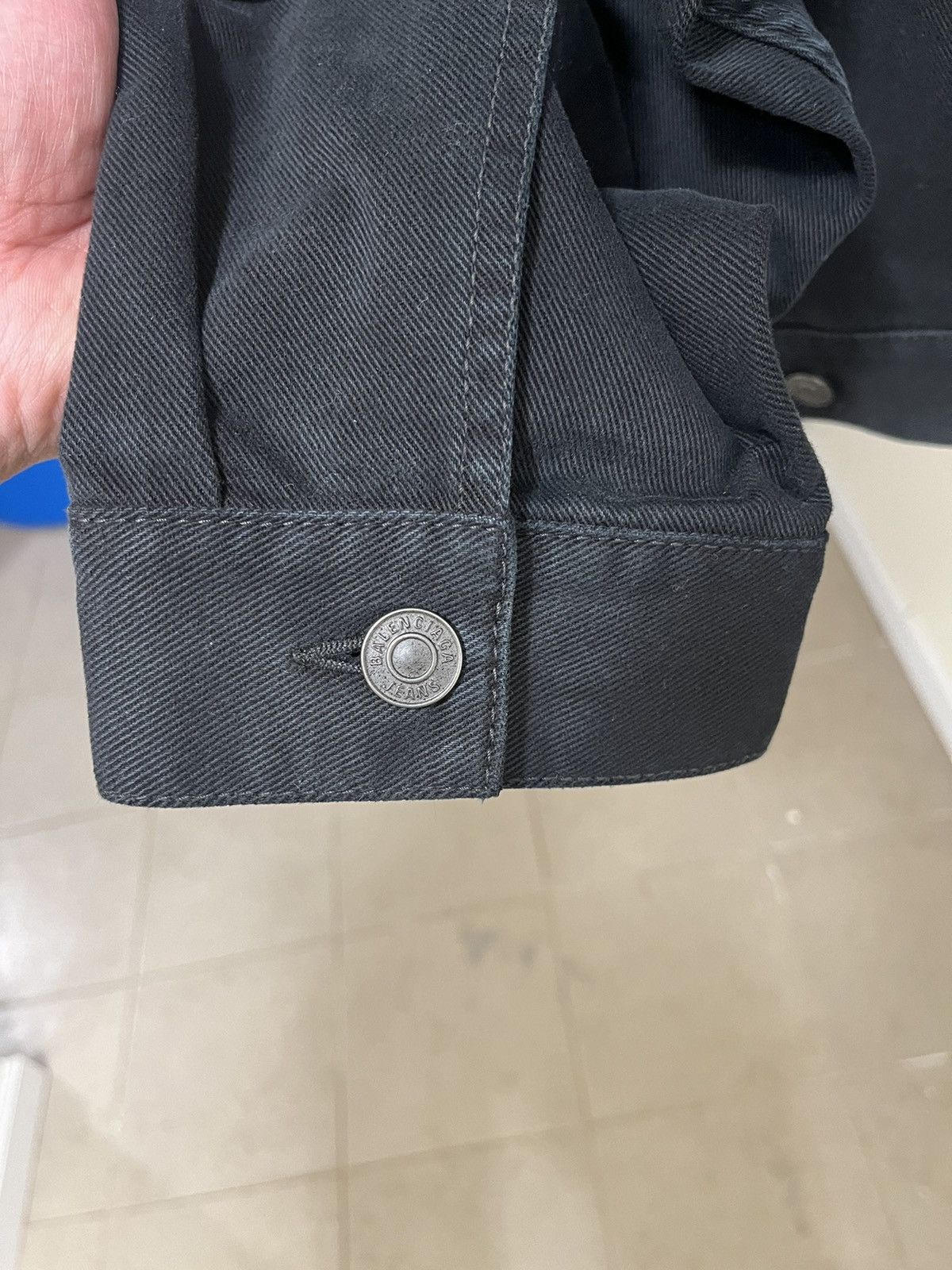 Balenciaga Balenciaga Oversized Denim Jacket Sz XS Size US XS / EU 42 / 0 - 9 Thumbnail