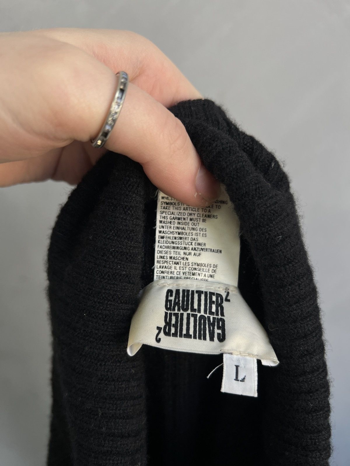 Jean Paul Gaultier Jean Paul Gaultier wool turtle neck abstract sweater y2k Size US L / EU 52-54 / 3 - 11 Thumbnail