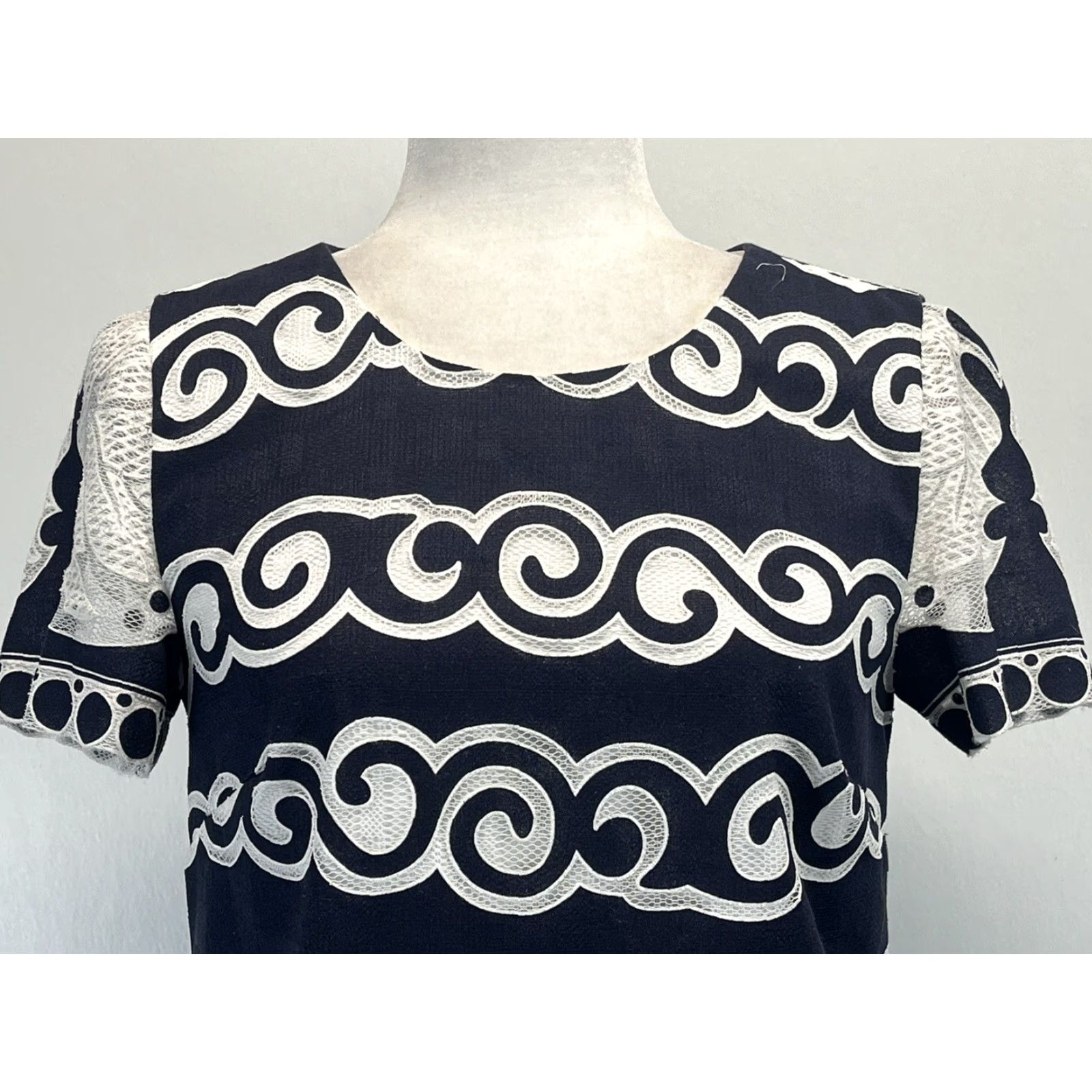 J.Crew VINTAGE J.CREW Short Sleeve Sheath Dress Navy White Geometric Lace Sz 2 Womens Size 26" / US 2 / IT 38 - 5 Thumbnail