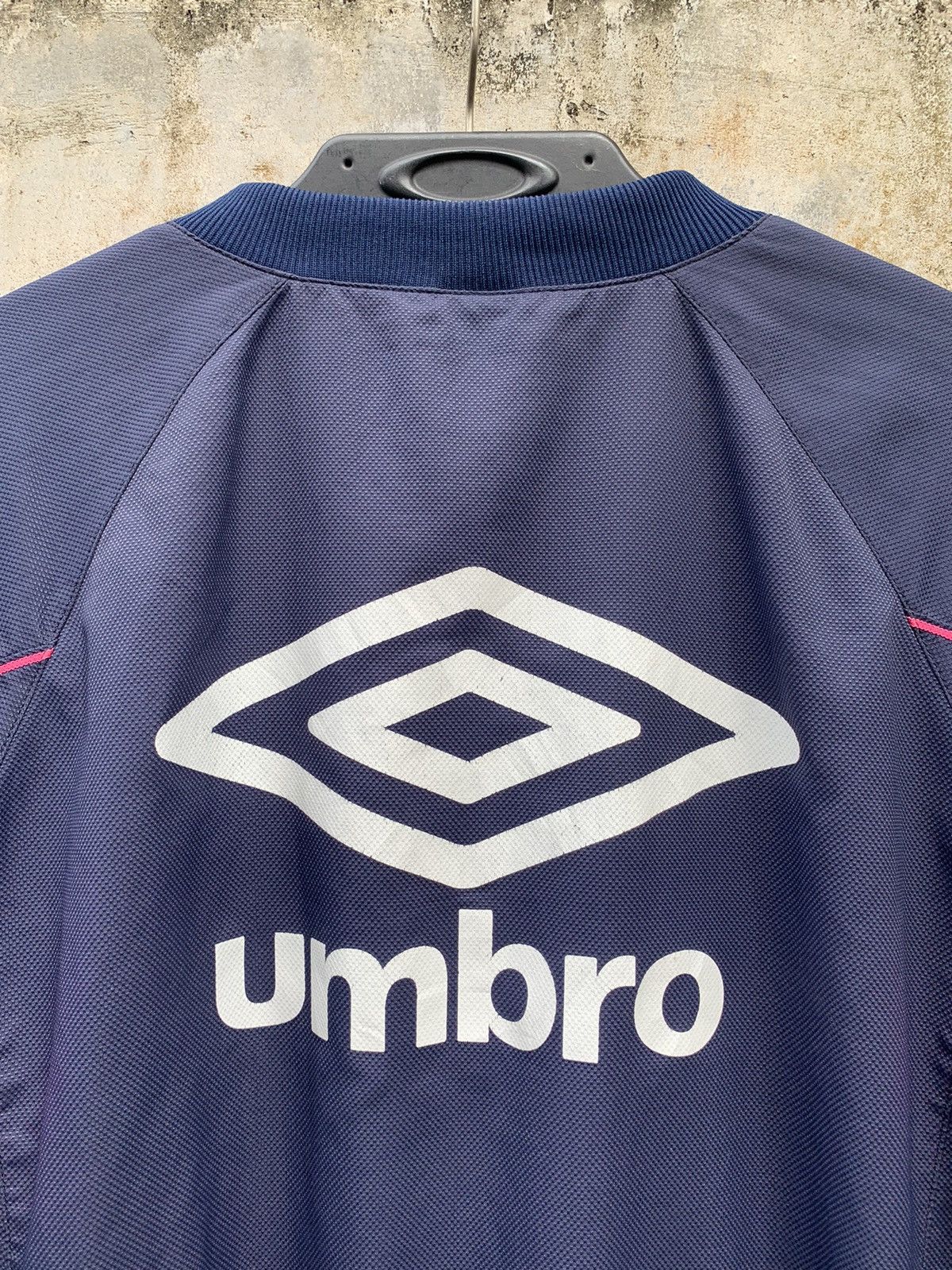 Umbro × Vintage Vintage Umbro Big Logo Longsleeve Jacket Size US L / EU 52-54 / 3 - 7 Thumbnail