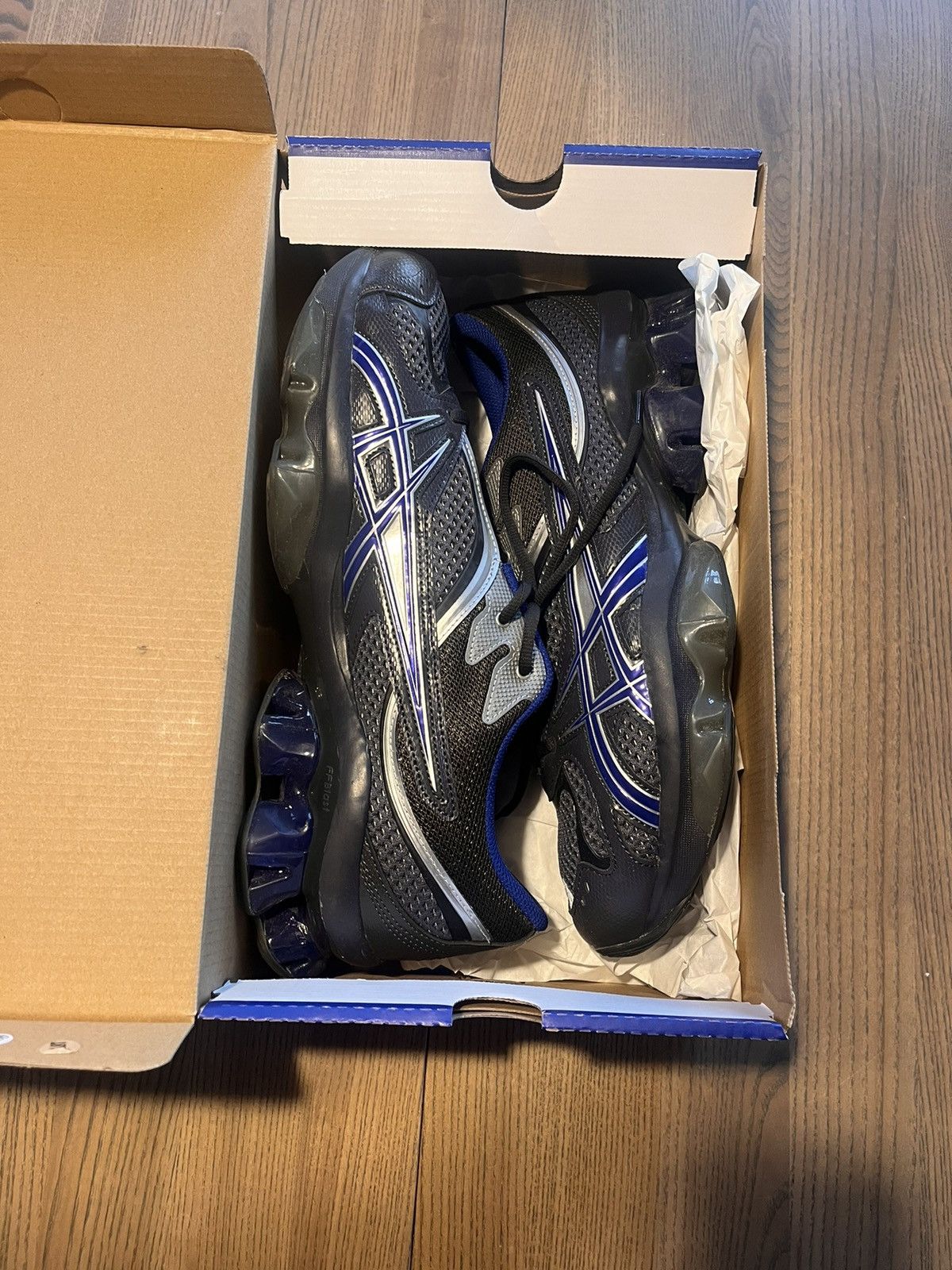 Asics × Kiko Kostadinov ASICS x KIKO KOSTADINOV “GEL-QUANTUM ZIENTZIA” Size US 12 / EU 45 - 2 Thumbnail