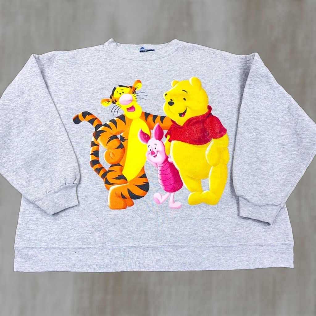 Disney VINTAGE Pooh Sweatshirt Women 2XL Gray Crew Neck Graphic Print Embroidered Poly Cotton Blend Disney Winnie The Pooh Sweatshirt Girls Ladies Womens Size XXL / US 16-18 / IT 52-54 - 1 Thumbnail
