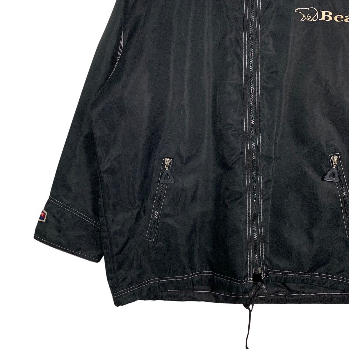 Vintage 90s BEAR Graphic Big Logo Reversible Nylon Jacket #2674-C120 Size US M / EU 48-50 / 2 - 8 Thumbnail