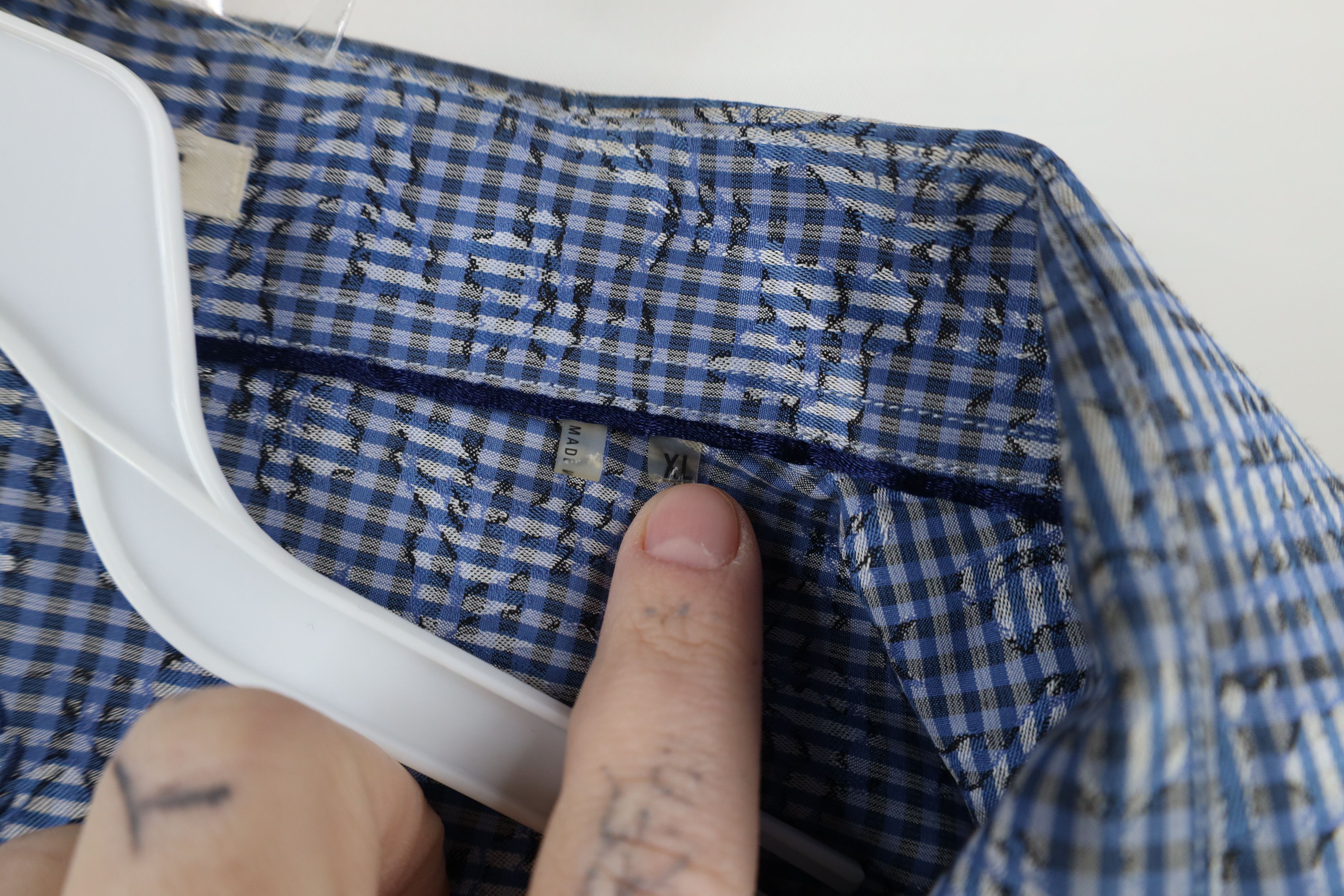 Vintage Bugatchi Uomo Fit Striped Flower Collared Button Shirt Blue Size US XL / EU 56 / 4 - 8 Thumbnail