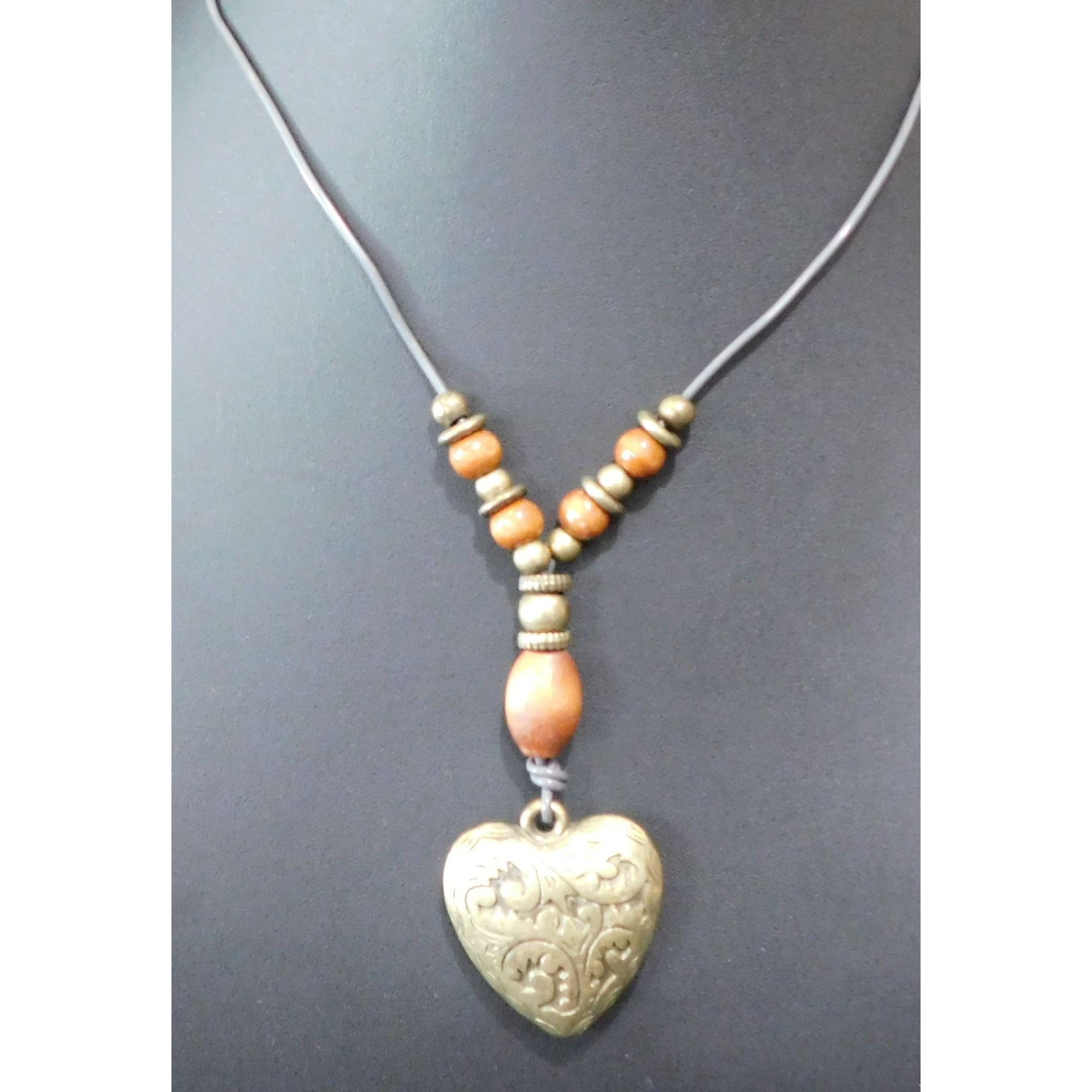 Other Vintage Romantic Puffed Heart Gold Tone Necklace Size ONE SIZE - 3 Thumbnail