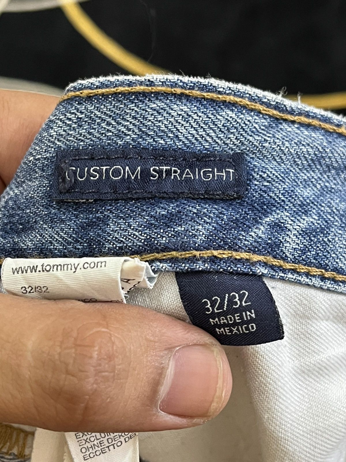 Tommy Hilfiger Vintage Tommy Hilfigier Faded Distressed Denim Size US 36 / EU 52 - 11 Thumbnail