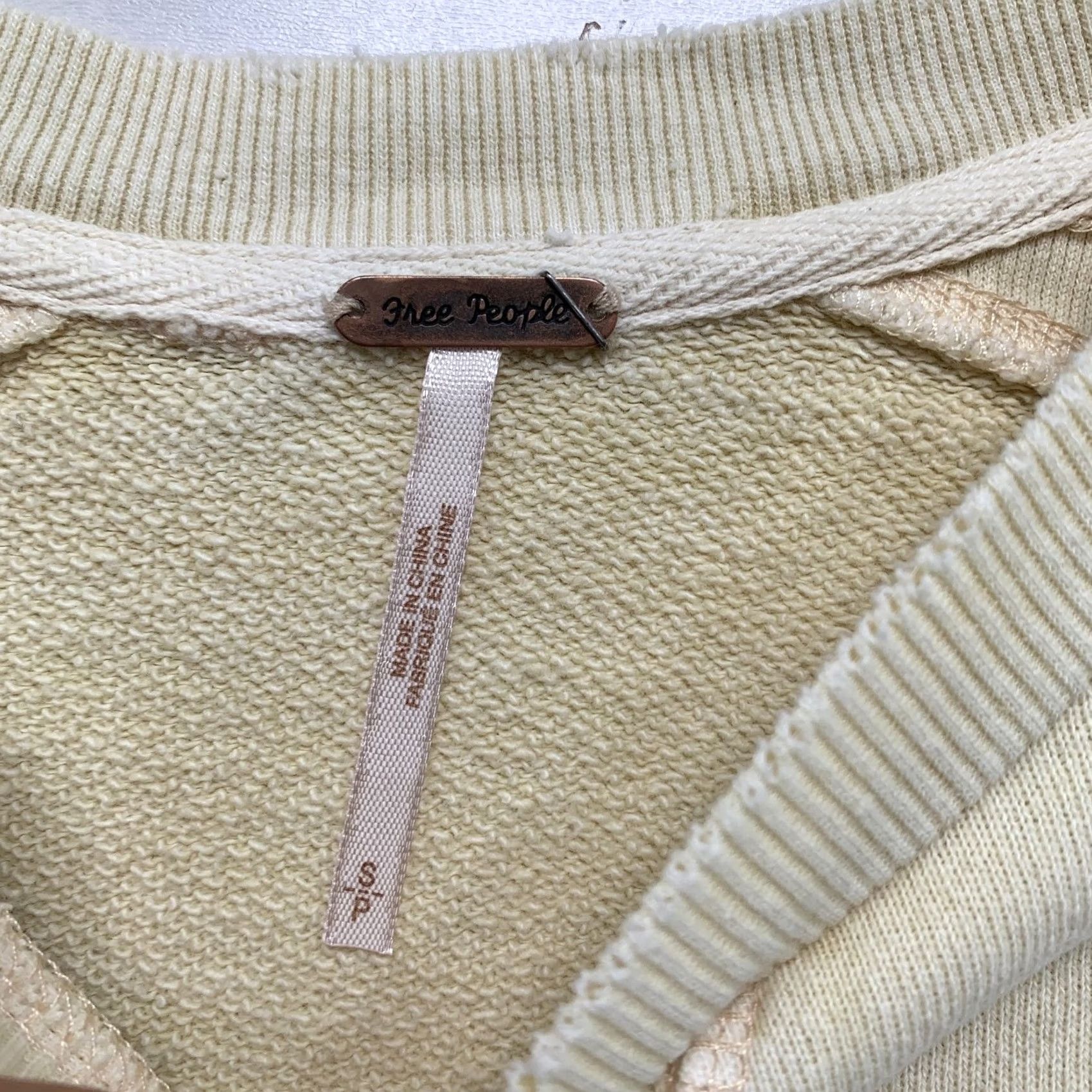 Free People Nike Shirt? Size S / US 4 / IT 40 - 3 Thumbnail