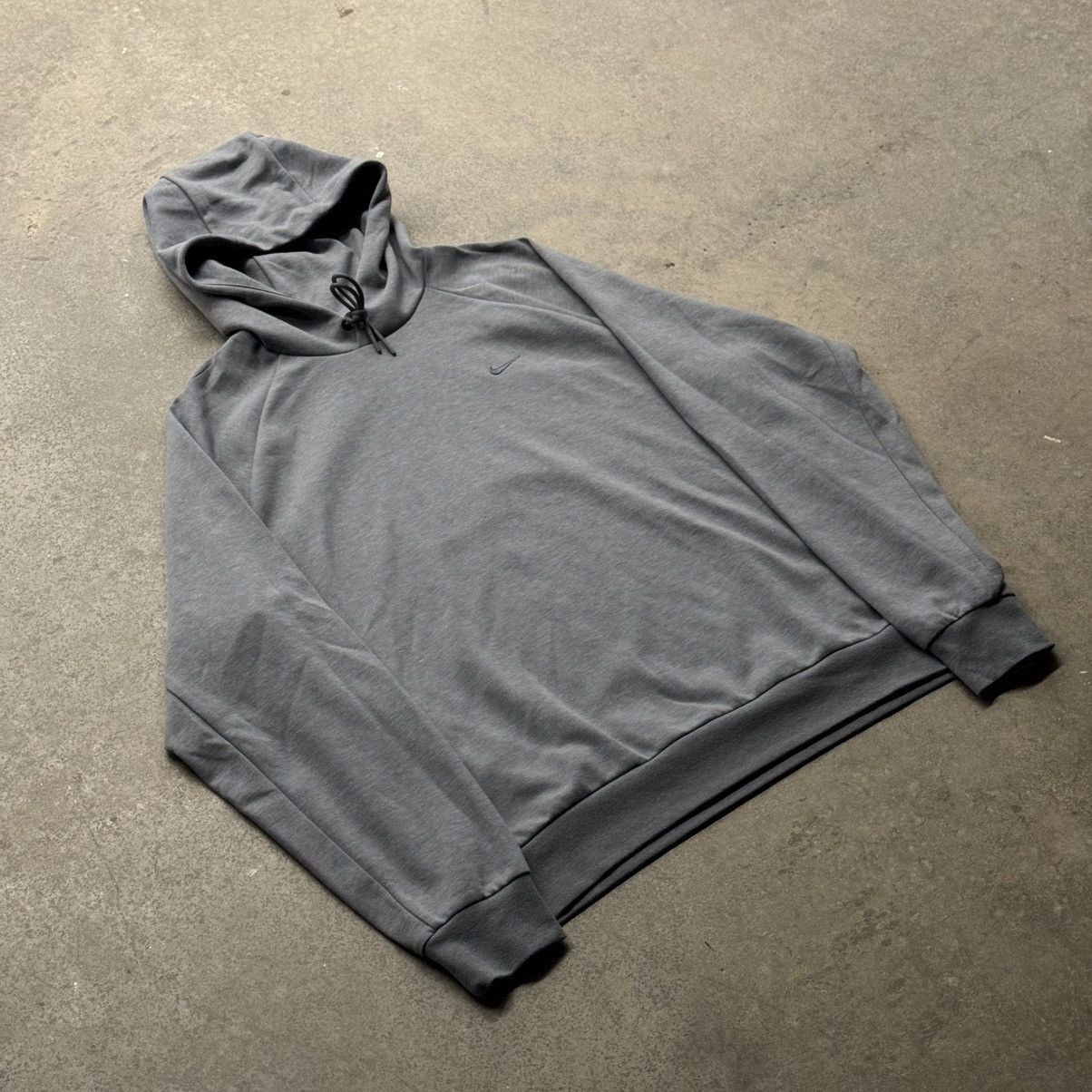 Nike Dri-FIT Mini Swoosh Hoodie Gray Sweatshirt Large