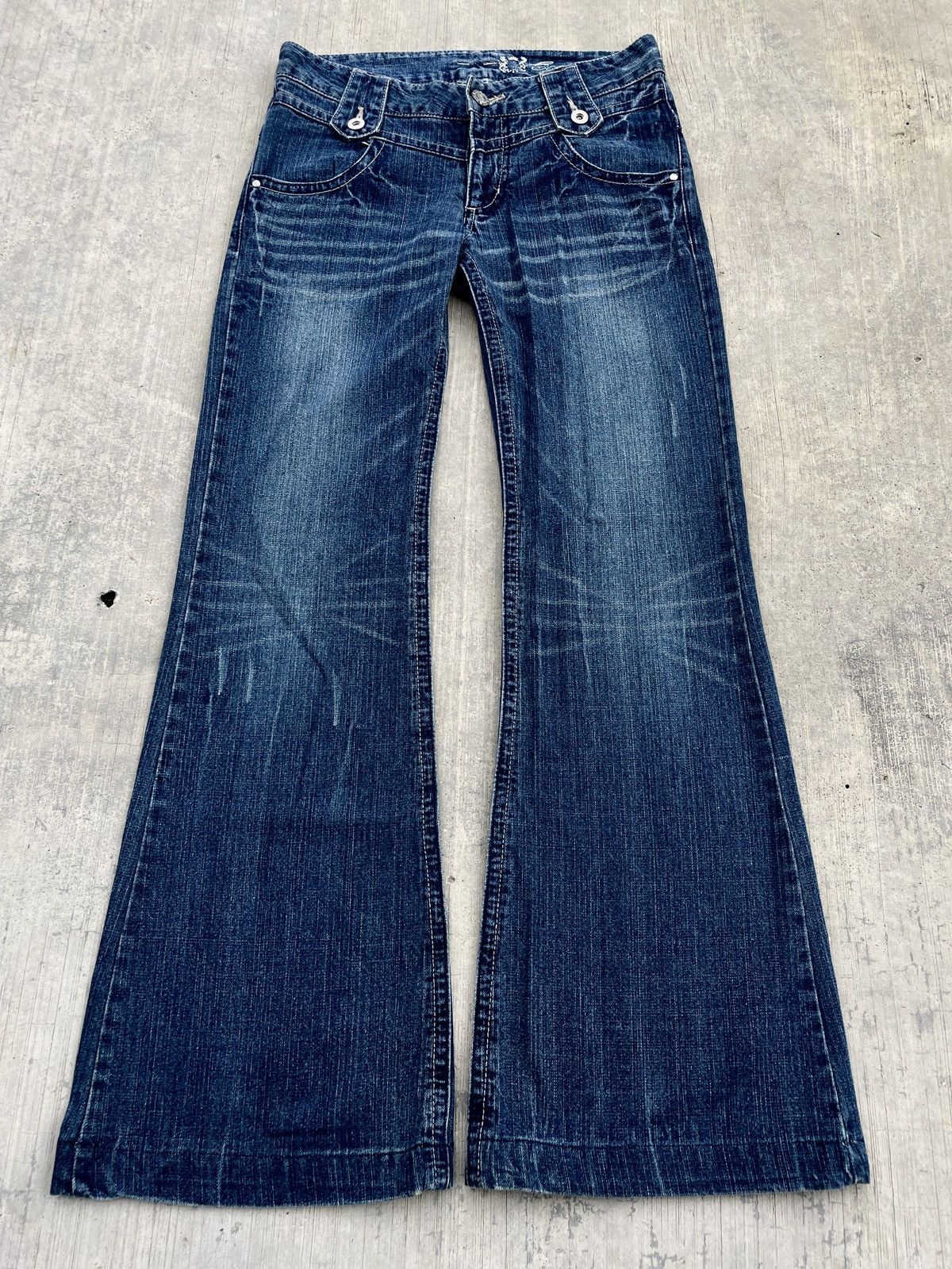 Japanese Brand 2000s JAPANESE BRAND EMBROIDERY MUDWASH FLARE JEANS Size US 30 / EU 46 - 2 Thumbnail