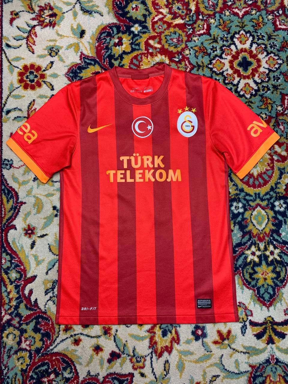 Nike GALATASARAY 2013 2014 THIRD FOOTBALL SHIRT SOCCER JERSEY Size US S / EU 44-46 / 1 - 1 Thumbnail