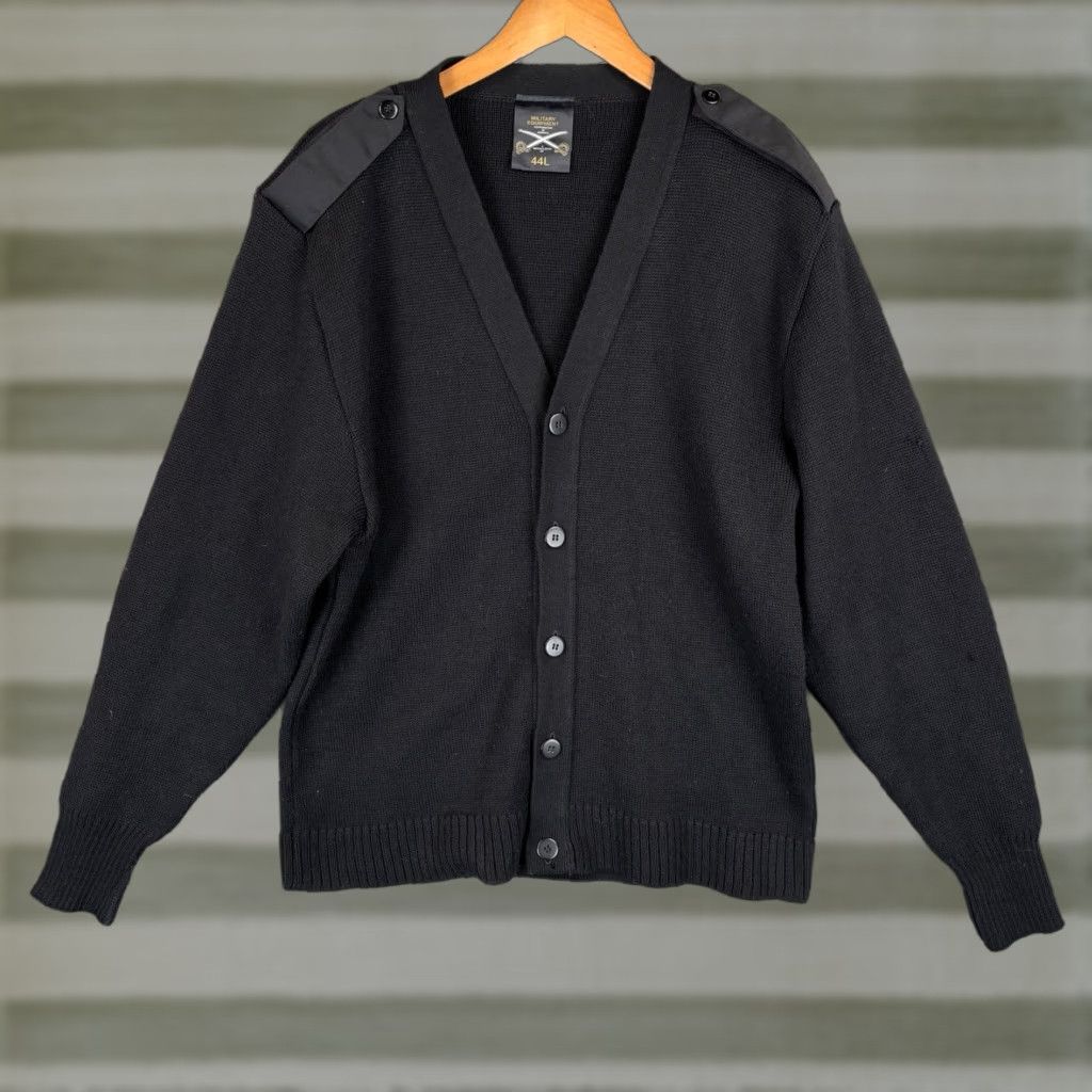 CO VINTAGE Mehlin & Estey Cardigan Sweater Black Wool Blend 44L Men Big & Tall Wool Blend Cardigan Black Mens 1940s 50s Epaulets Patches Size US XXL / EU 58 / 5 - 1 Thumbnail