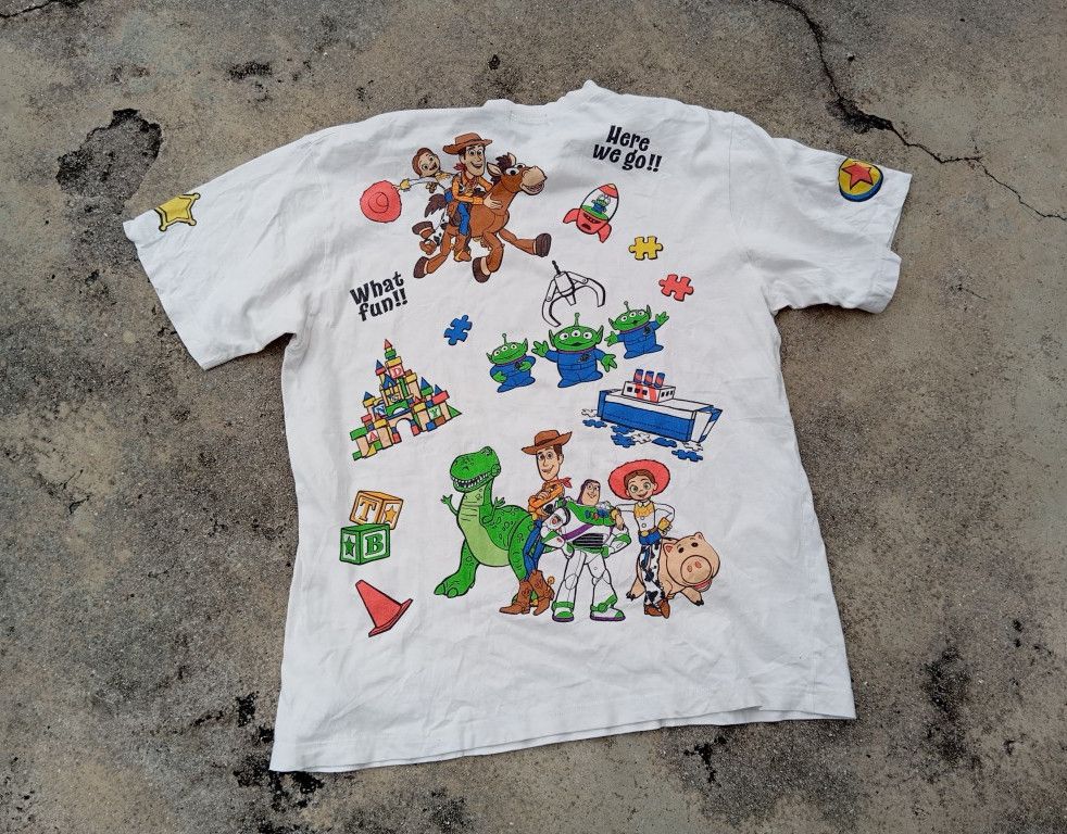 Disney AOP Toy Story 🎥🎬🍿 Tshirt Movie Cartoon Disney📺 🍿 Size US M / EU 48-50 / 2 - 3 Thumbnail