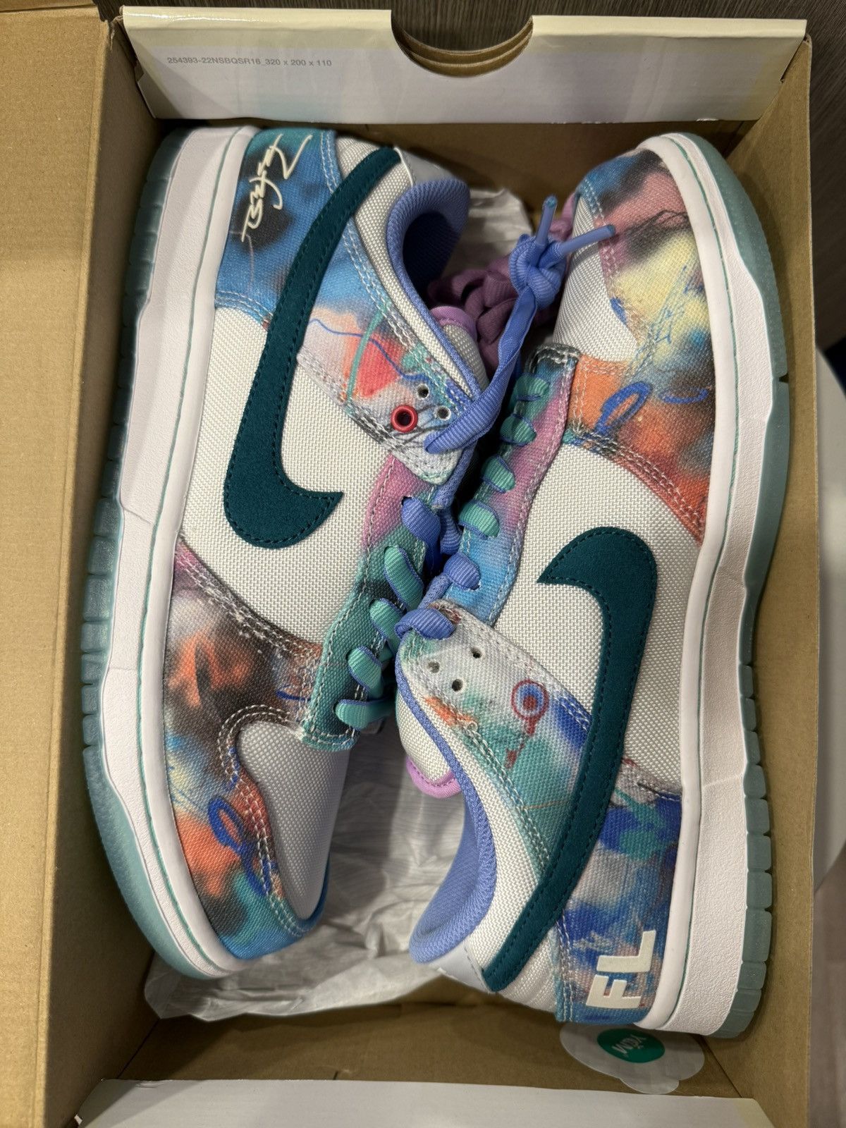 Nike Futura Nike Dunks - VNDS Size 9 Size US 9 / EU 42 - 1 Thumbnail