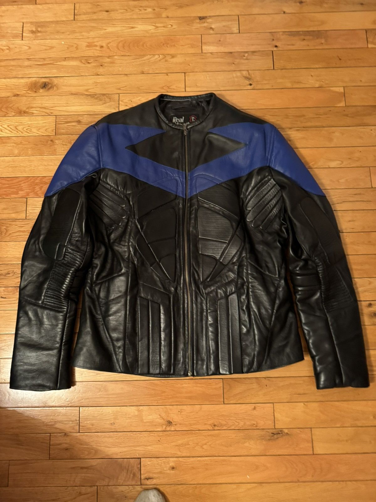 Genuine Leather Vintage Night-wing Batman Black Leather Motorcycle Jacket Size US L / EU 52-54 / 3 - 3 Thumbnail