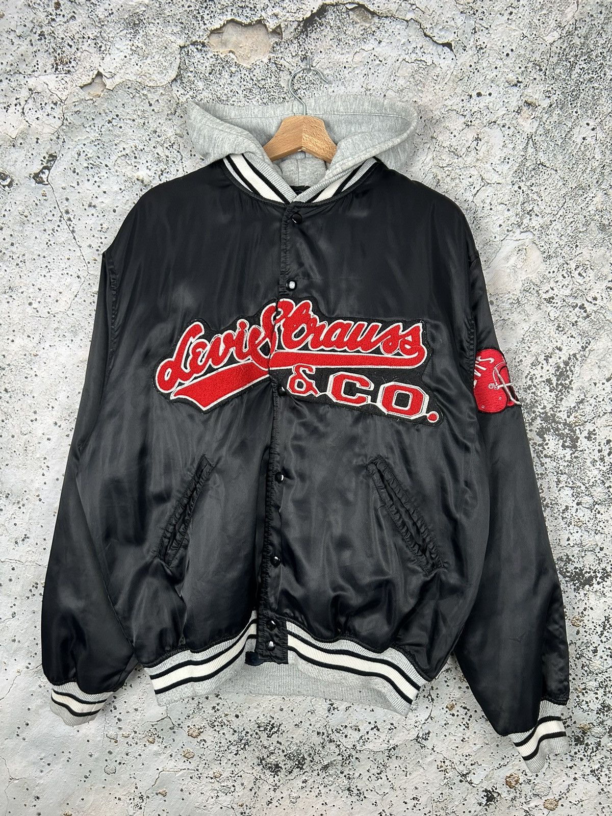 Levi's Vintage Clothing Vintage Levi’s Archival 80s NFL Bomber Varsity Jacket Rare Size US M / EU 48-50 / 2 - 1 Thumbnail