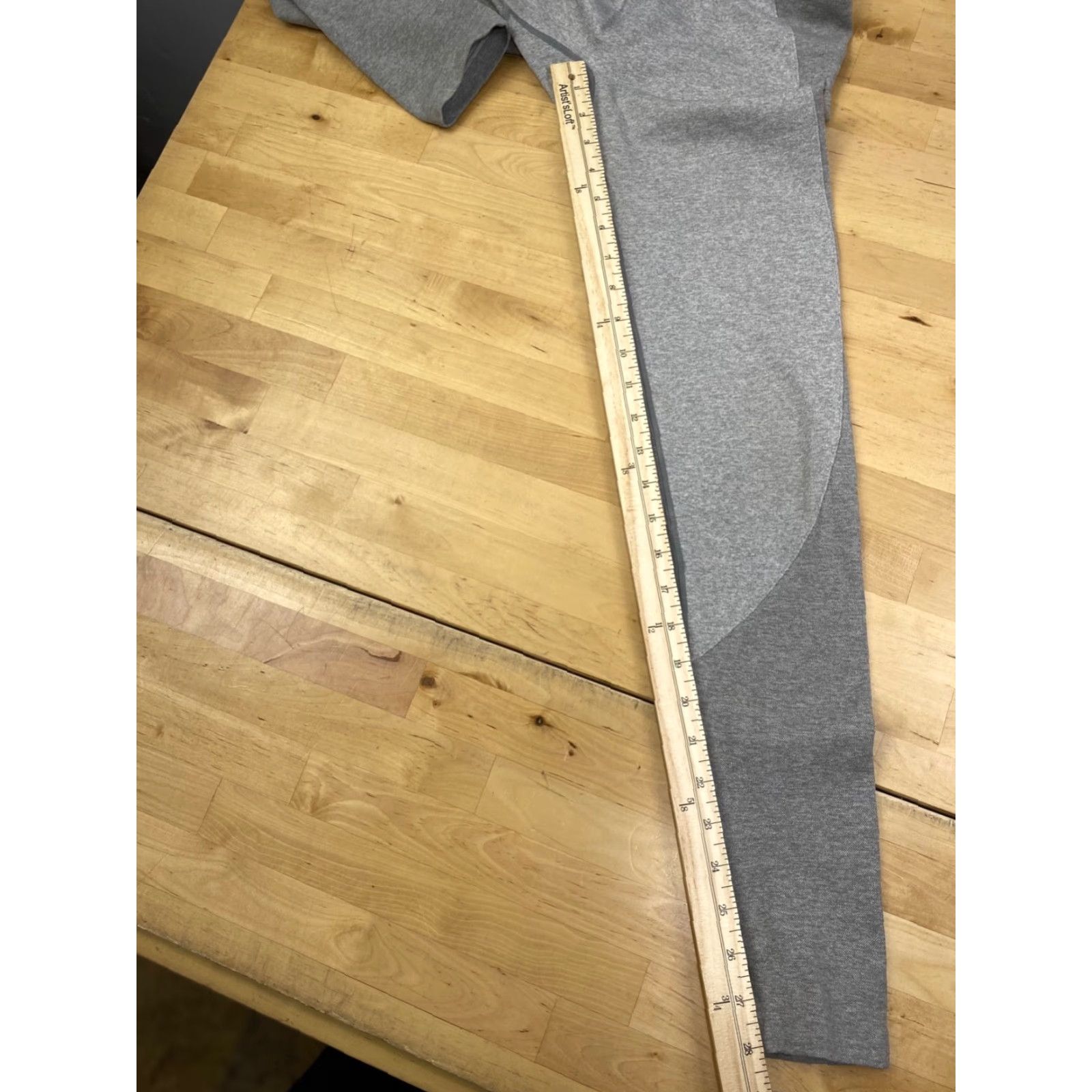 Gymshark Gymshark Leggings Womens XXS Gray Activewear Leggings Womens XXS Gray Gym Training 9897 Size 24" / US 00 / IT 34 - 6 Thumbnail