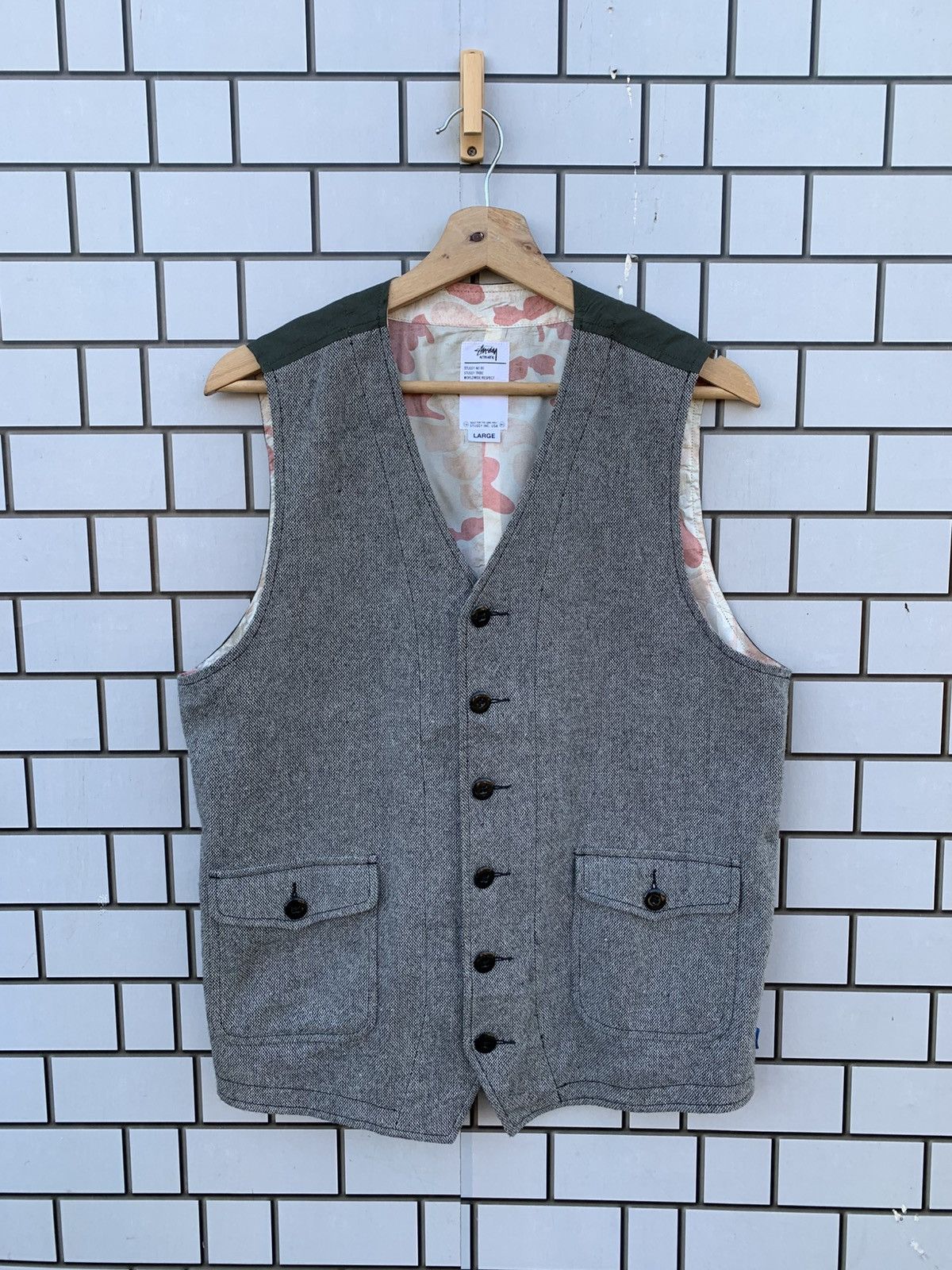 Stussy STUSSY PHOTO JACQUARD VEST | Grailed