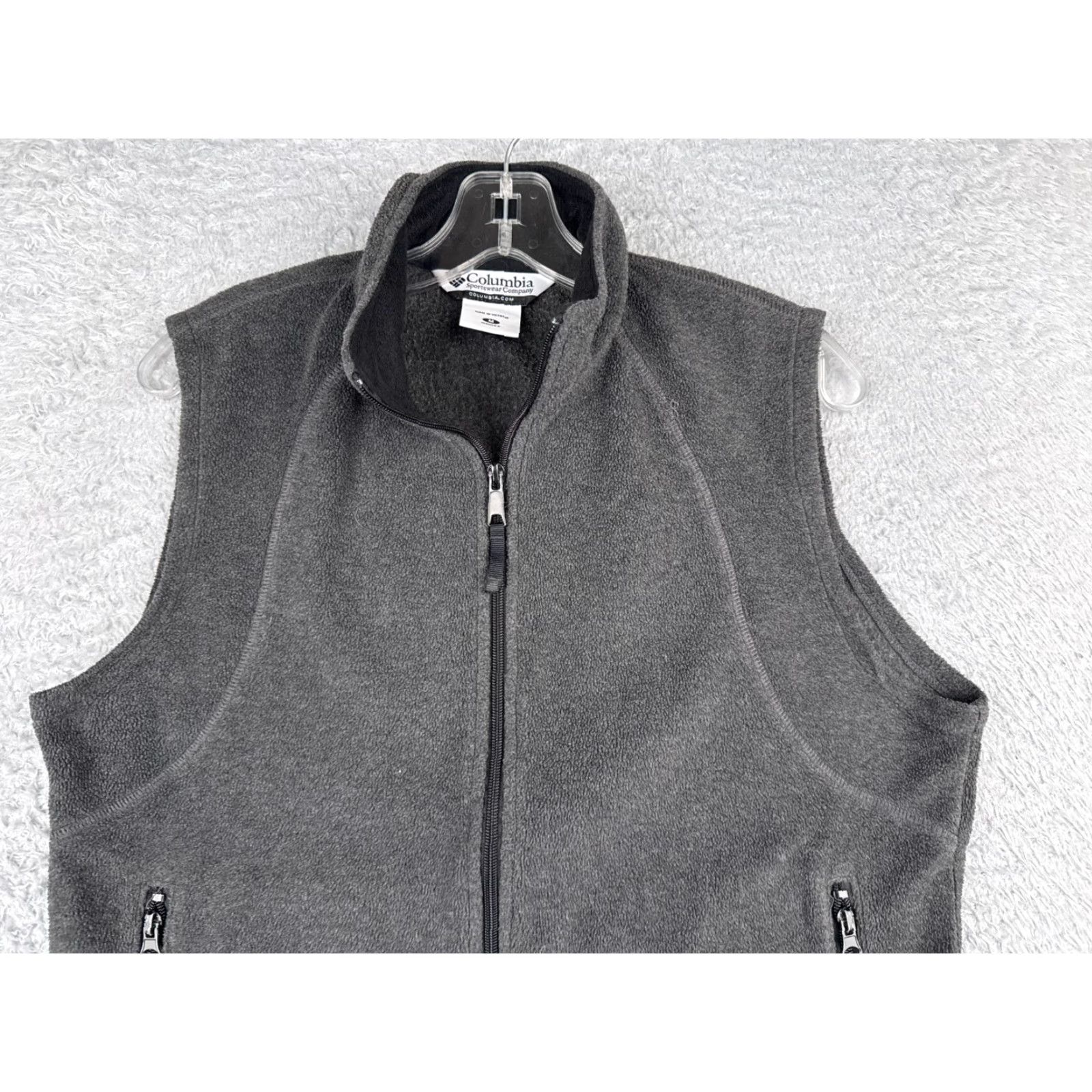 Vintage Columbia Vest Women Medium Gray Fleece 100% Polyester Full Zip Walking Golf Womens Size M / US 6-8 / IT 42-44 - 4 Thumbnail
