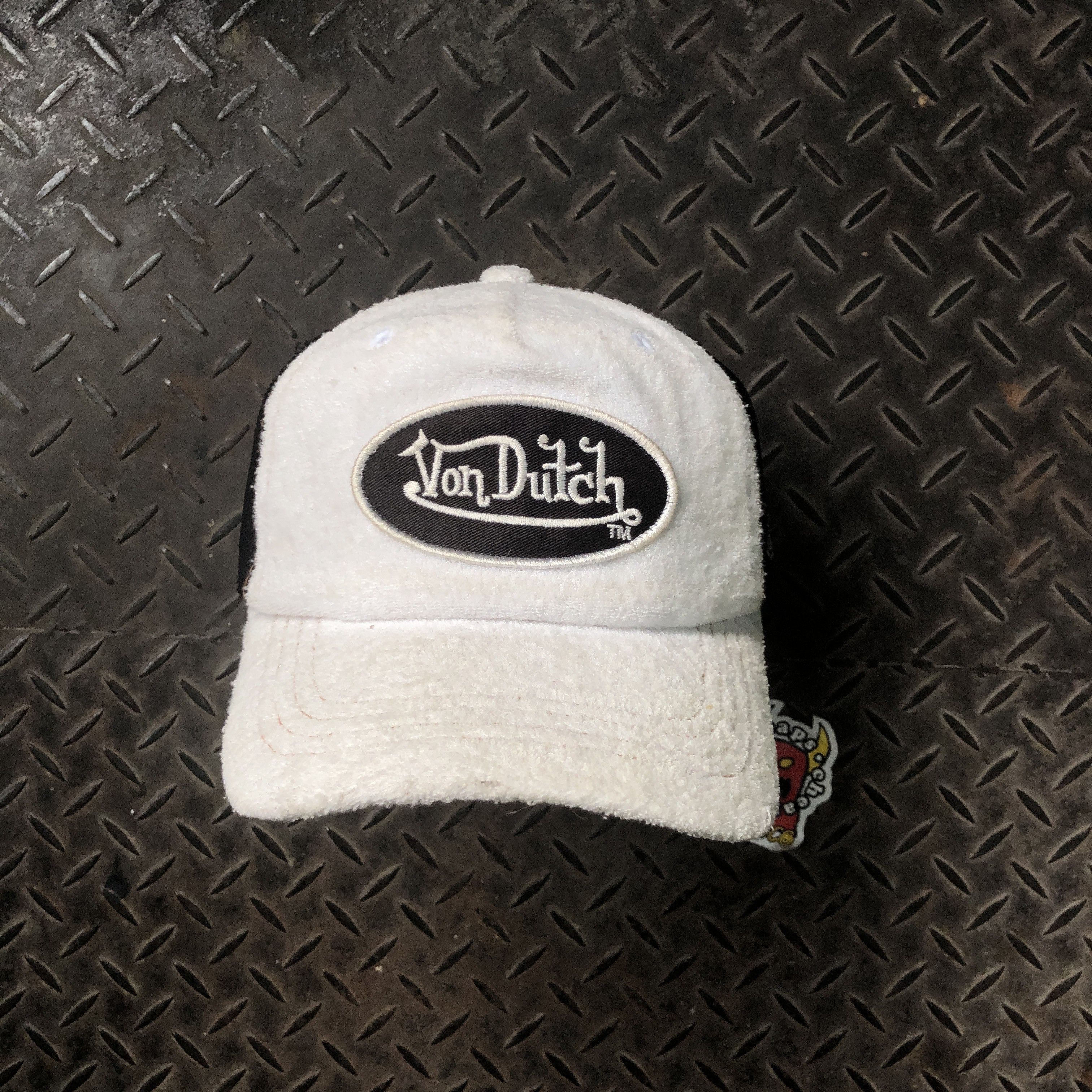 Von Dutch 🔥 RARE 🔥 Von Dutch White Towel Trucker Hat Size ONE SIZE - 1 Thumbnail