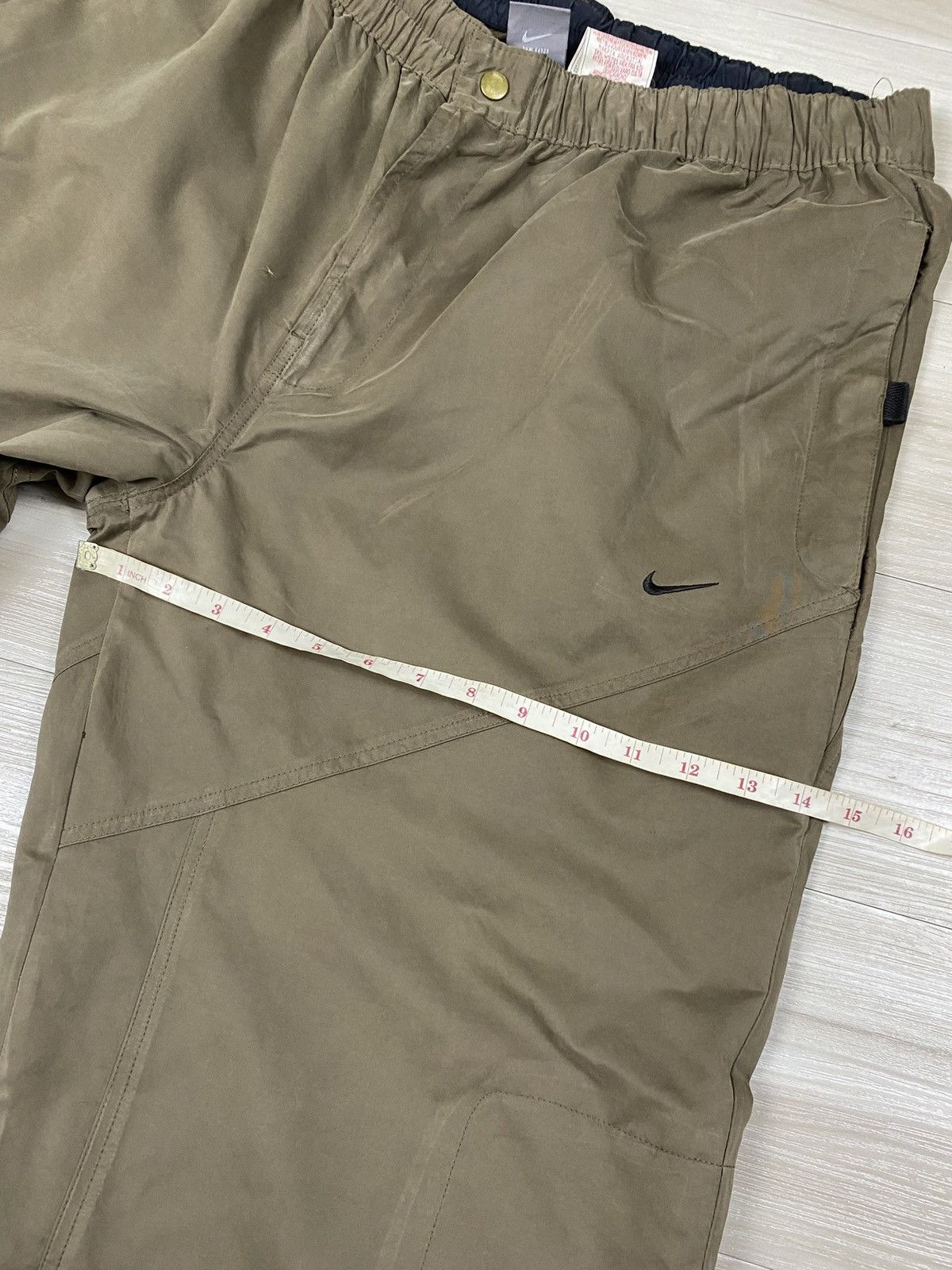 Nike Y2K Nike Nylon Pants Track Drill 00s Logo Swoosh Size US 36 / EU 52 - 11 Thumbnail