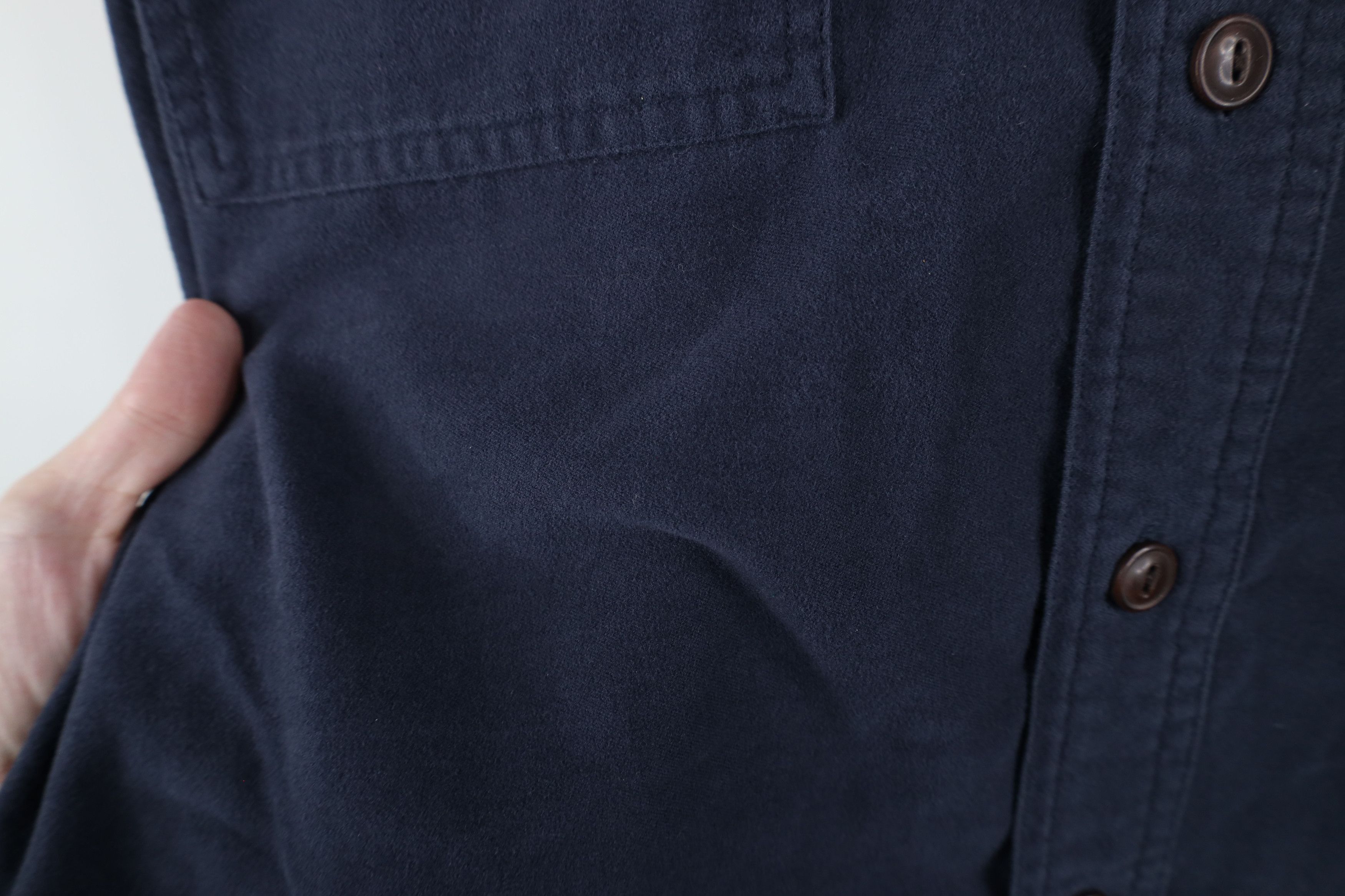 Eddie Bauer × Vintage Vintage 90s Eddie Bauer Chamois Cloth Button Shirt Navy Blue Size US L / EU 52-54 / 3 - 4 Thumbnail