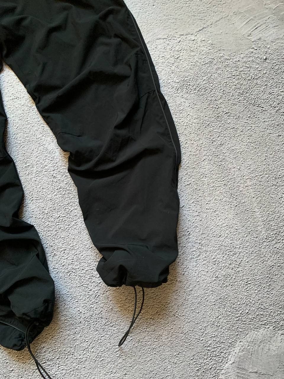 Nike Vintage Nike Nylon Trackpants Baggy Drill Y2K Style Size US 34 / EU 50 - 5 Thumbnail