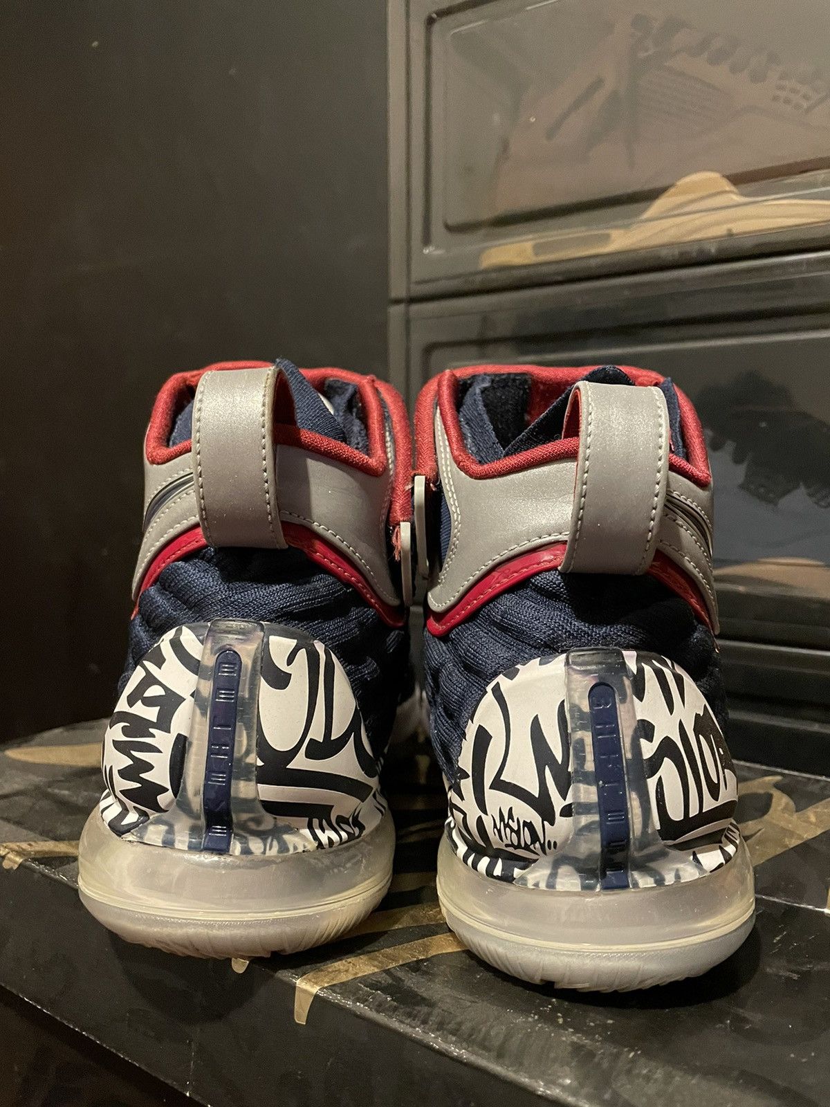 Nike Lebron 17 graffiti navy blue Size US 8.5 / EU 41-42 - 5 Thumbnail