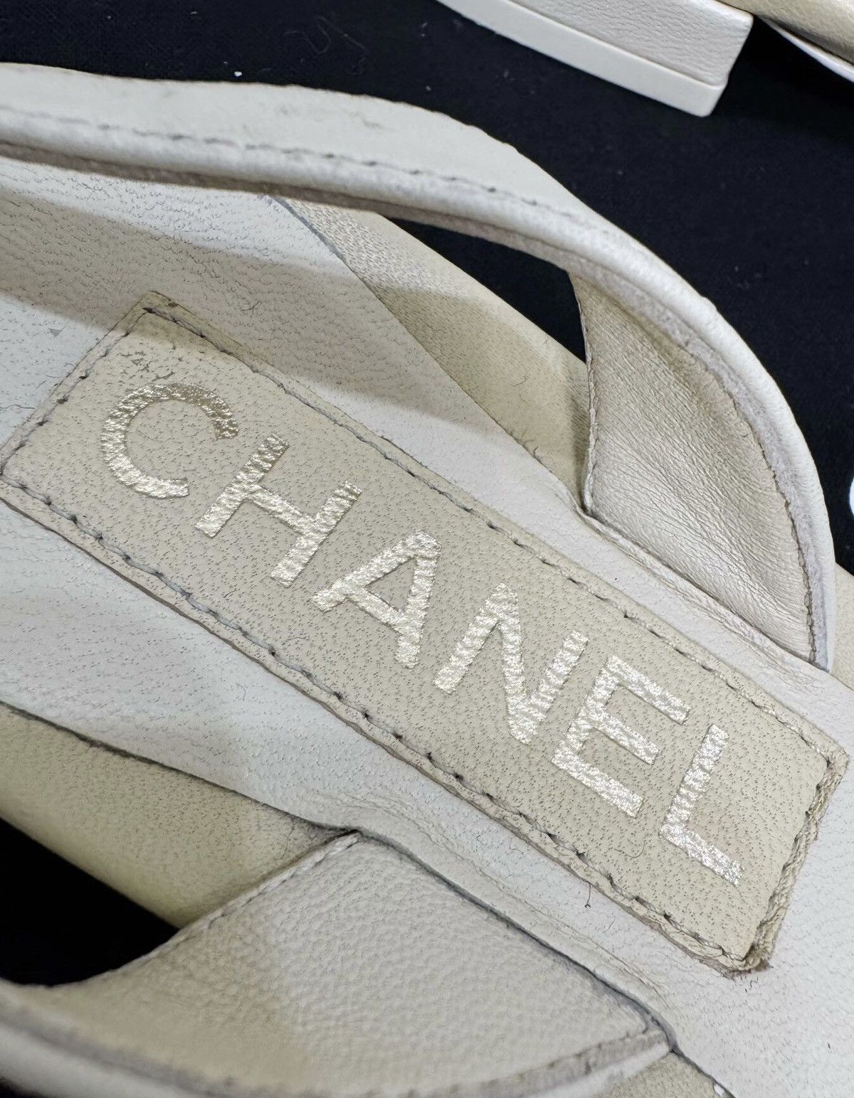 Chanel Chanel camellias sandals Size US 5.5 / IT 35.5 - 3 Thumbnail